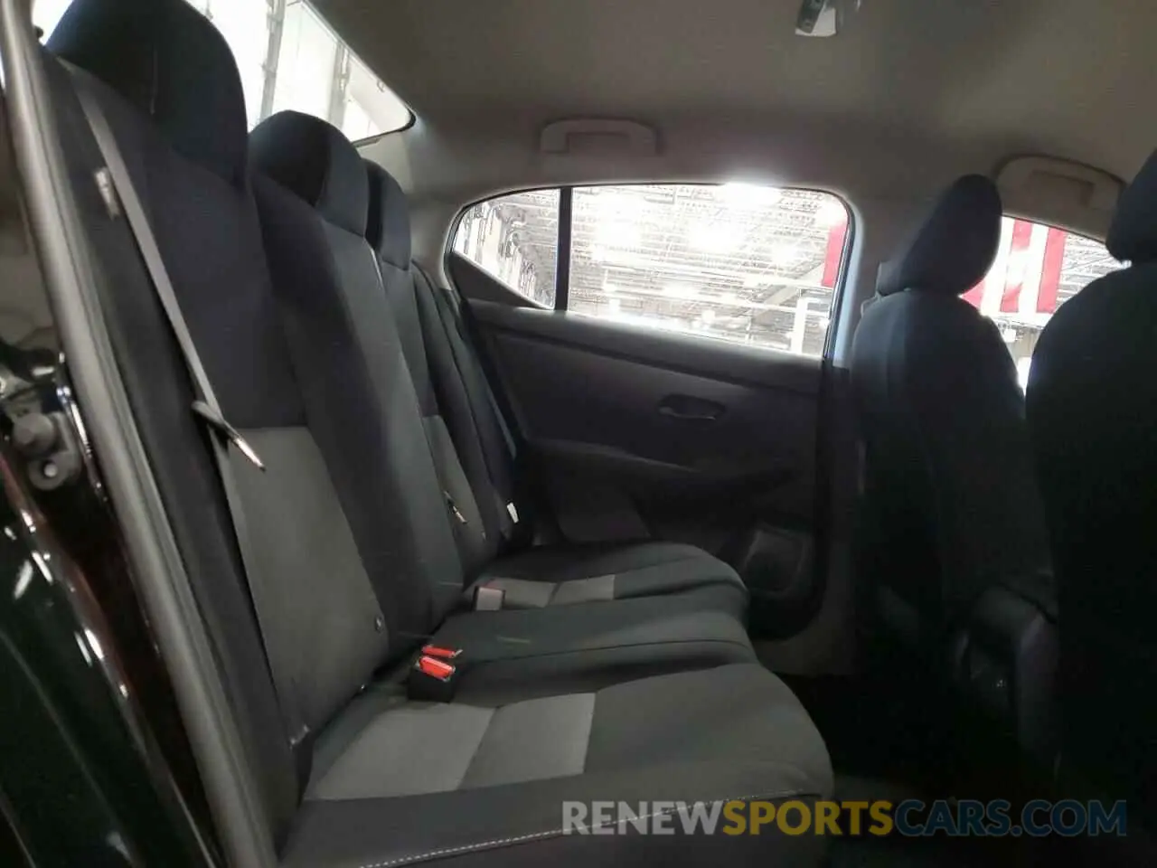 10 fotografías del automóvil dañado 3N1AB8CV2SY307900 NISSAN SENTRA 2025