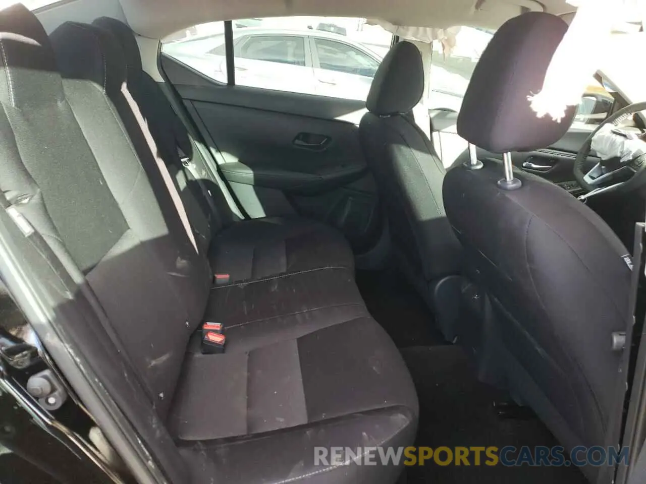 10 fotografías del automóvil dañado 3N1AB8CV3SY215291 NISSAN SENTRA 2025