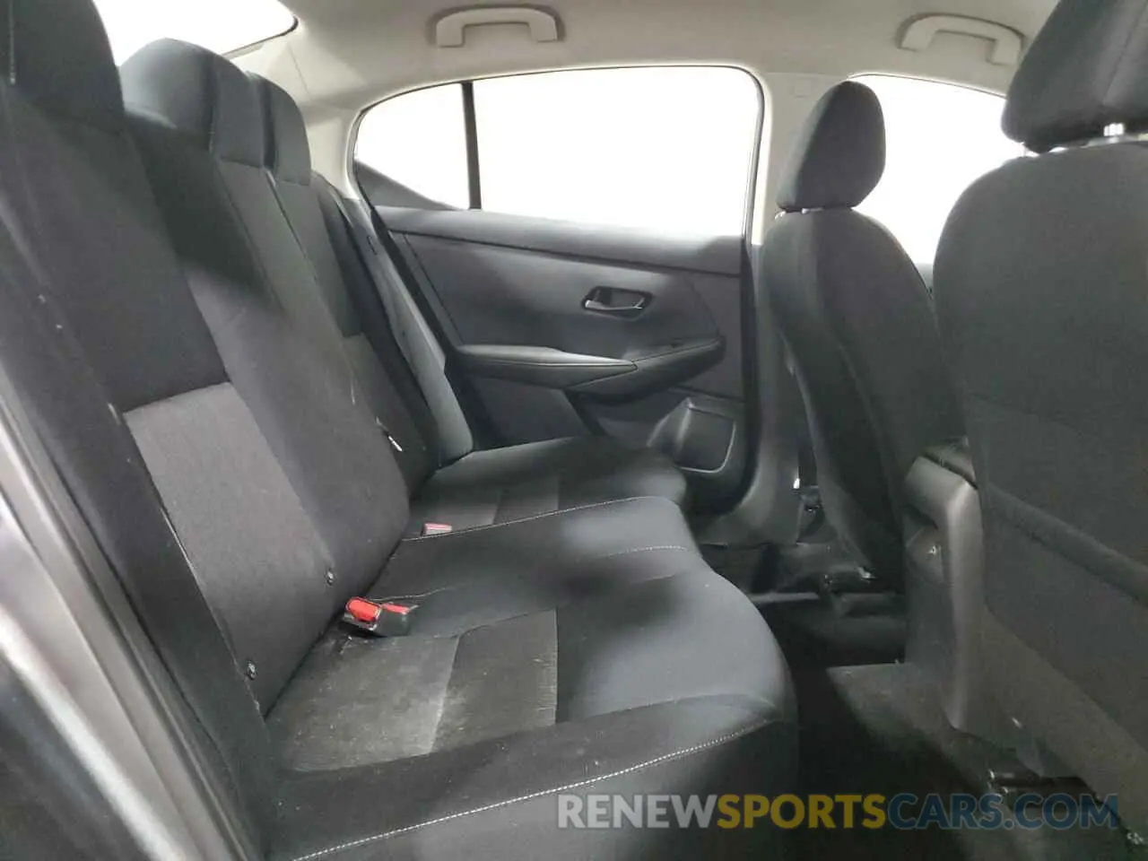 10 fotografías del automóvil dañado 3N1AB8CV3SY280190 NISSAN SENTRA 2025