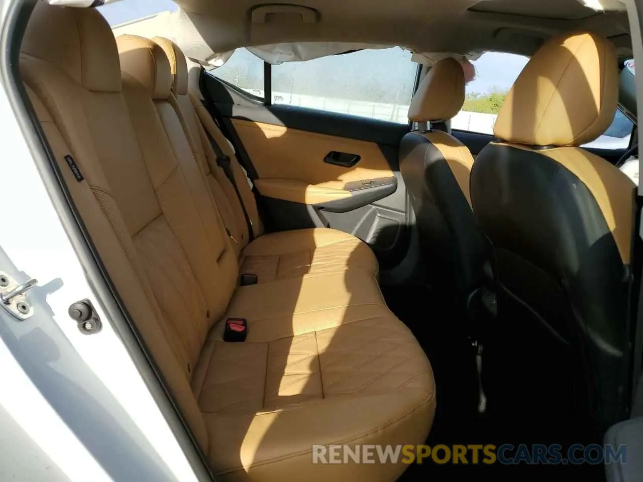 10 fotografías del automóvil dañado 3N1AB8CV3SY281906 NISSAN SENTRA 2025