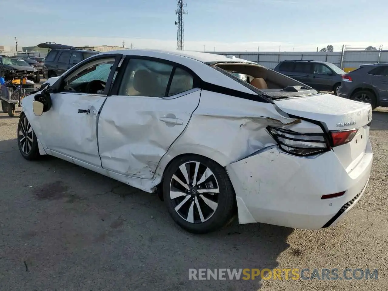 2 fotografías del automóvil dañado 3N1AB8CV3SY281906 NISSAN SENTRA 2025