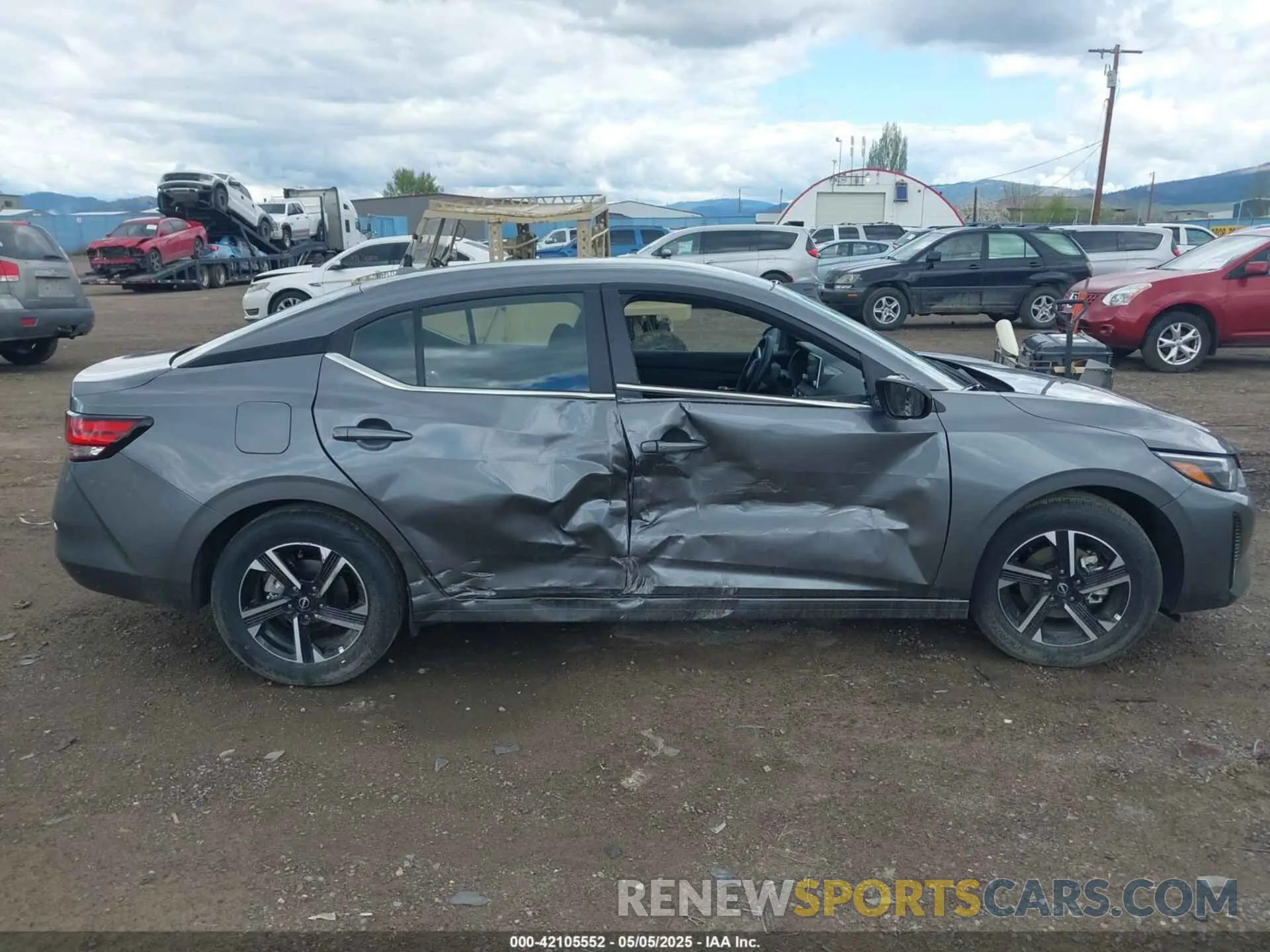 14 fotografías del automóvil dañado 3N1AB8CV3SY300566 NISSAN SENTRA 2025