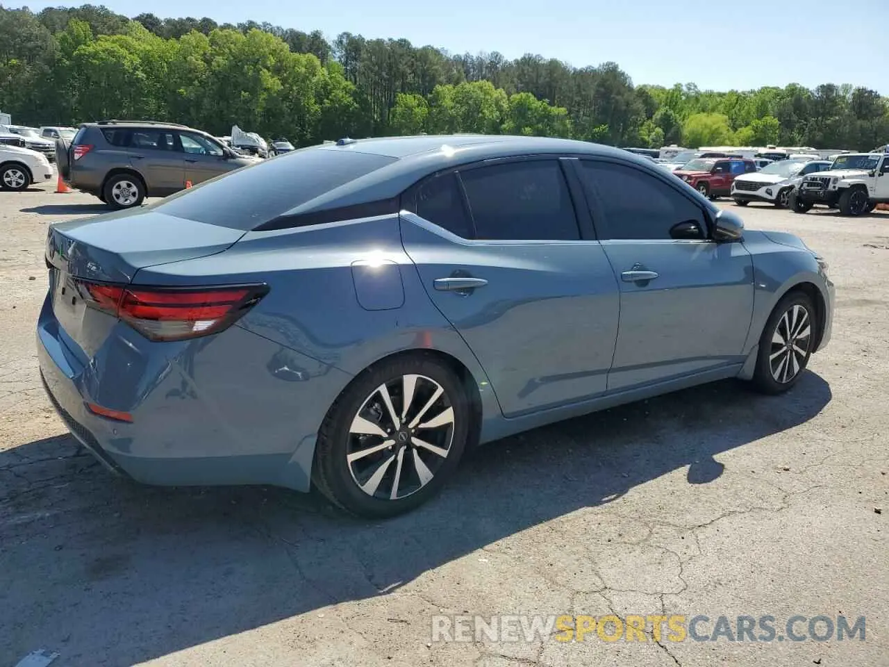 3 fotografías del automóvil dañado 3N1AB8CV4SY216322 NISSAN SENTRA 2025