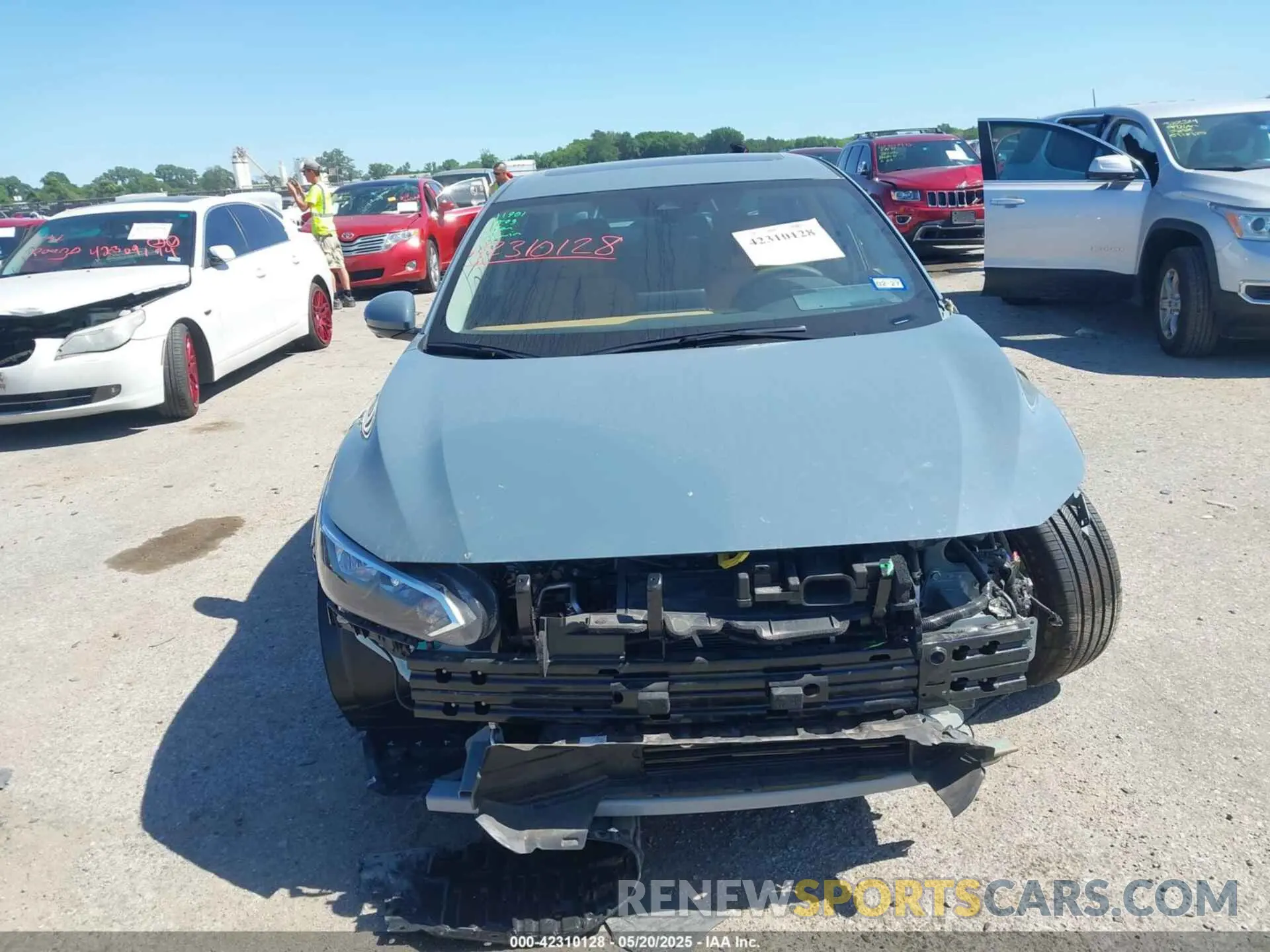 12 fotografías del automóvil dañado 3N1AB8CV4SY216420 NISSAN SENTRA 2025