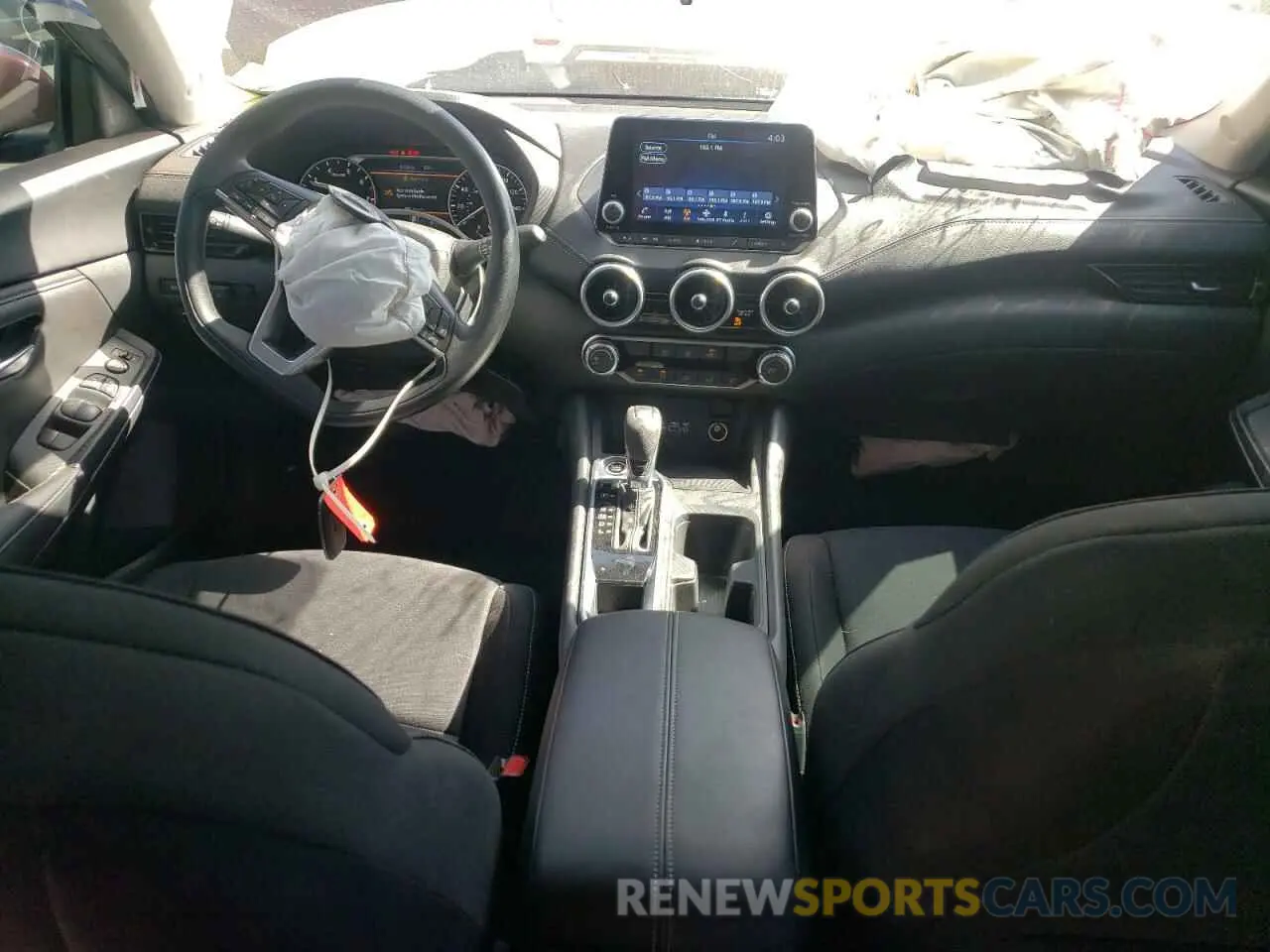 8 fotografías del automóvil dañado 3N1AB8CV4SY247991 NISSAN SENTRA 2025