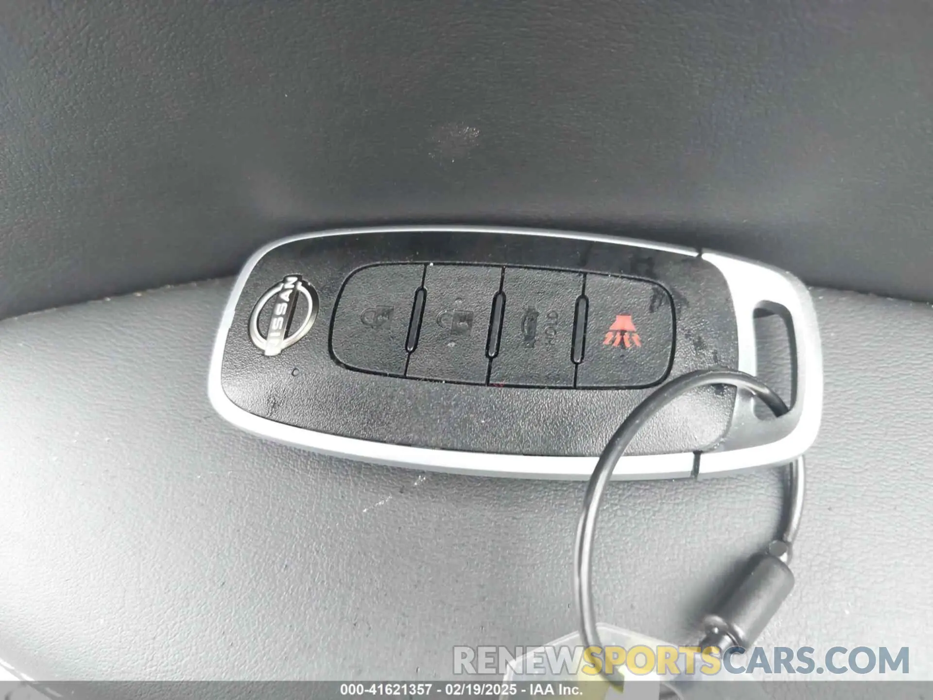 11 fotografías del automóvil dañado 3N1AB8CV4SY277637 NISSAN SENTRA 2025