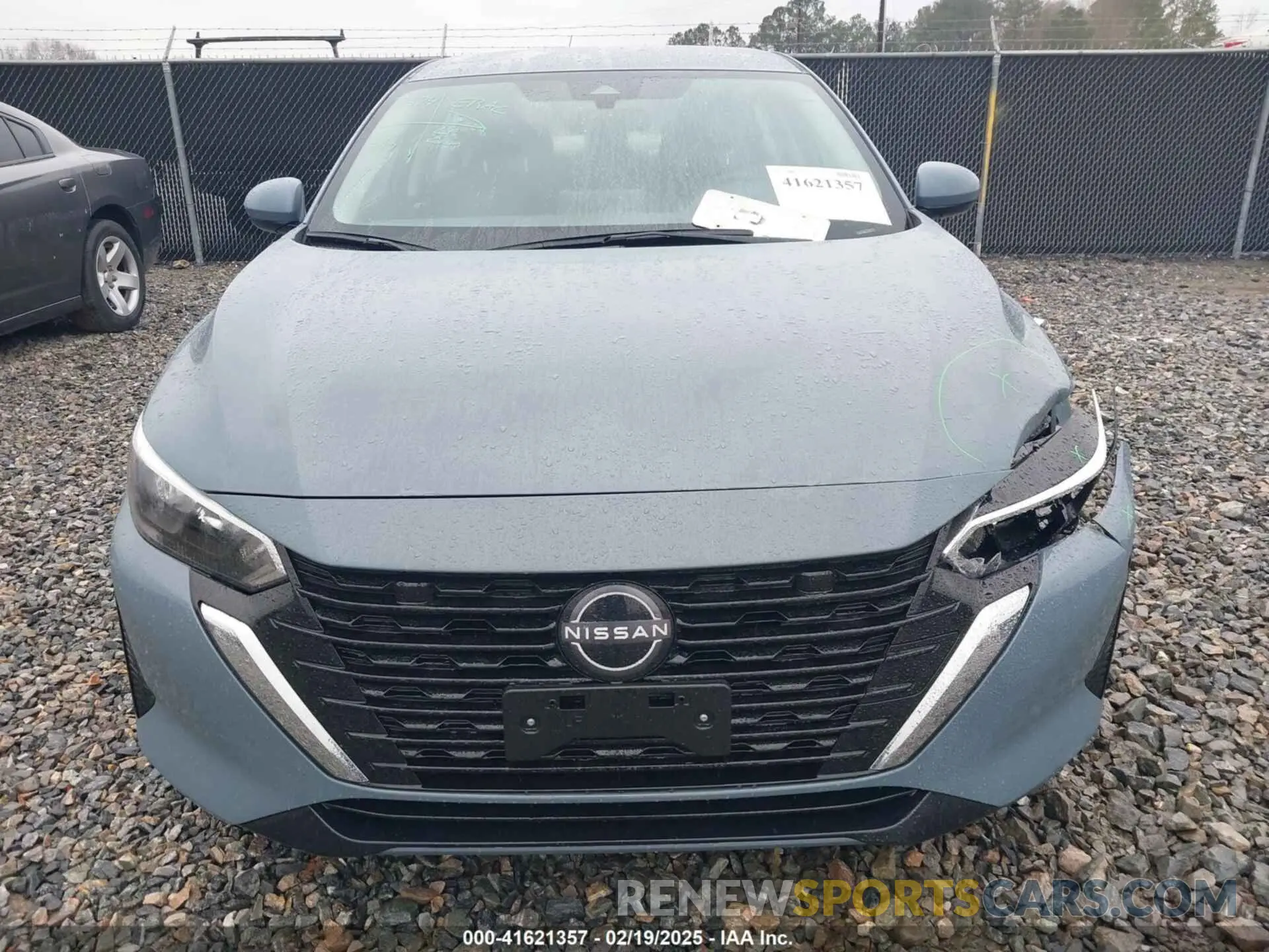 12 fotografías del automóvil dañado 3N1AB8CV4SY277637 NISSAN SENTRA 2025