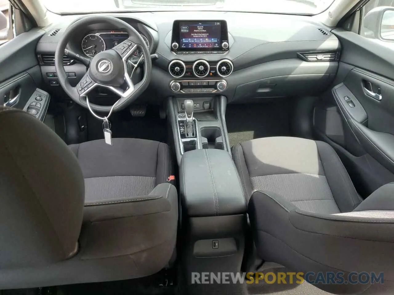 8 fotografías del automóvil dañado 3N1AB8CV4SY289819 NISSAN SENTRA 2025