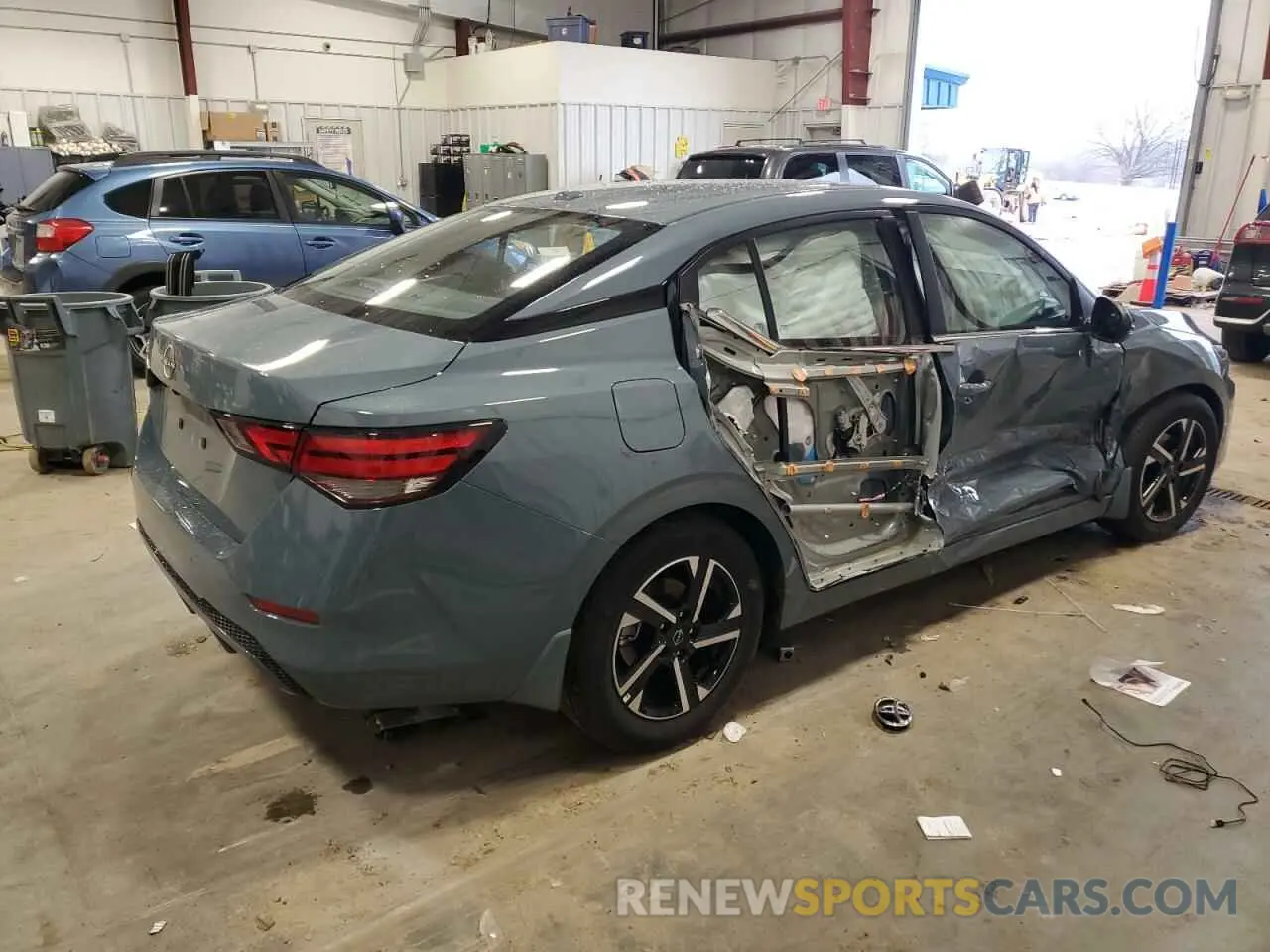 3 fotografías del automóvil dañado 3N1AB8CV5SY270289 NISSAN SENTRA 2025