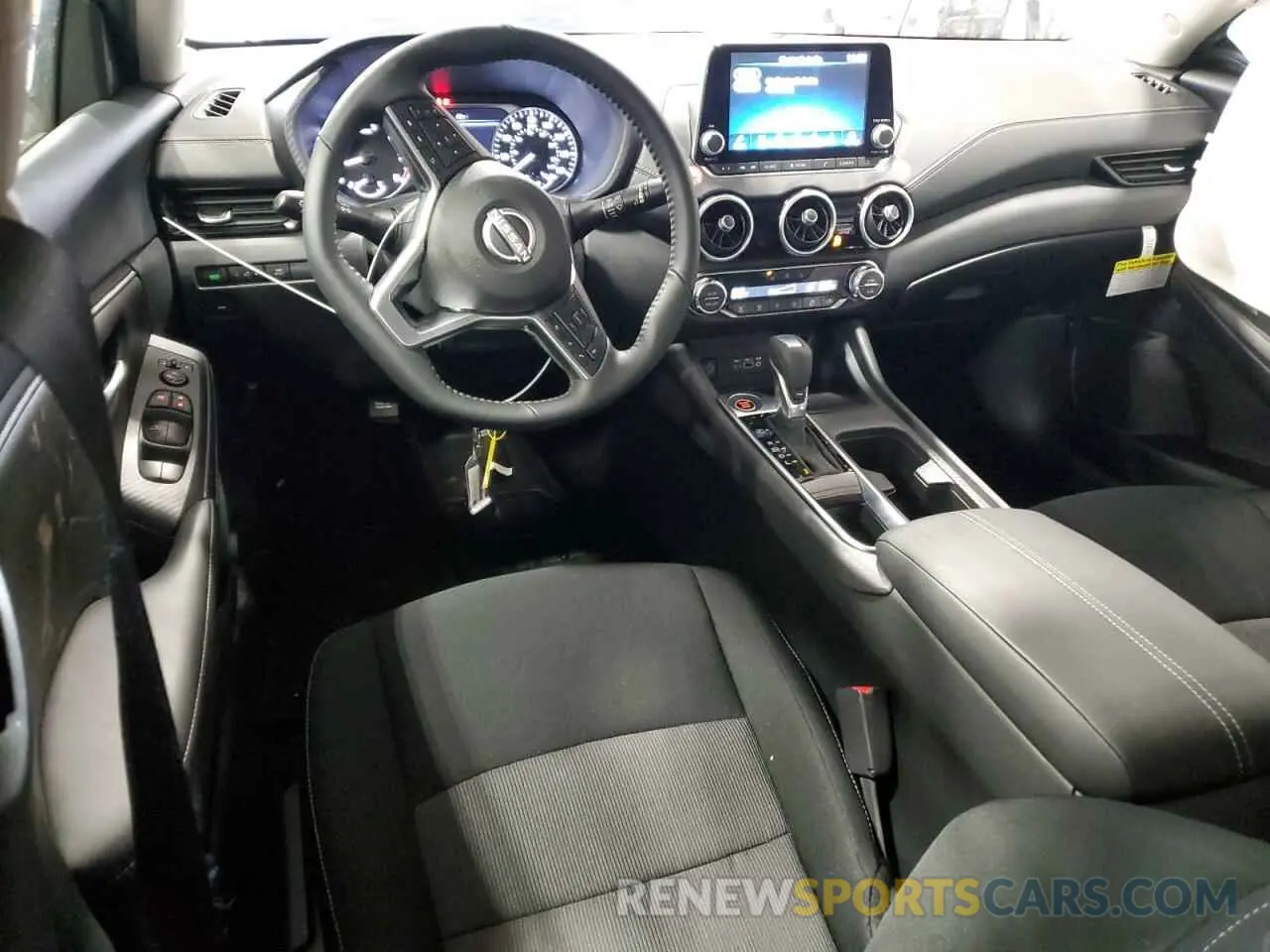 8 fotografías del automóvil dañado 3N1AB8CV5SY270289 NISSAN SENTRA 2025