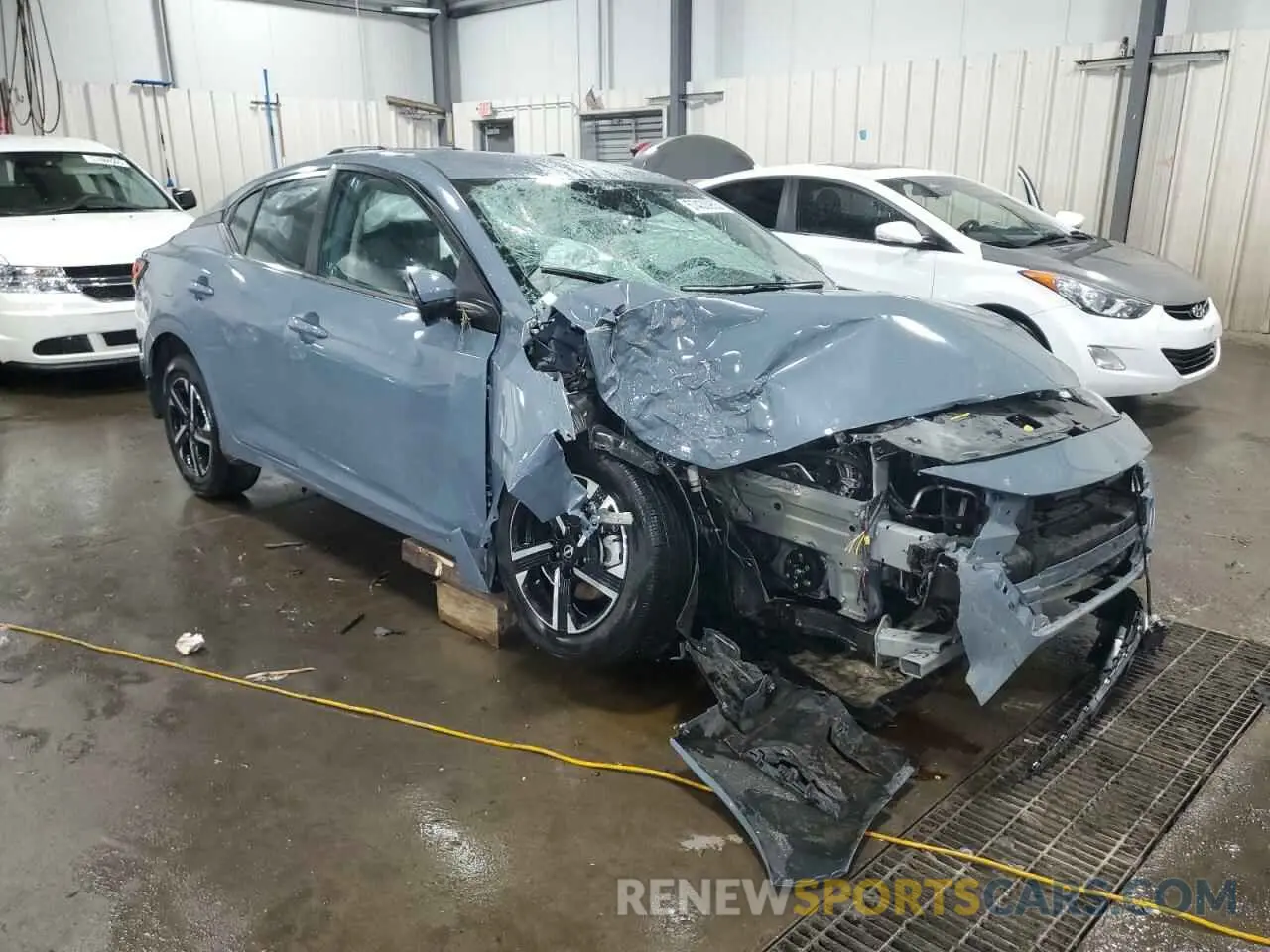 4 fotografías del automóvil dañado 3N1AB8CV6SY209338 NISSAN SENTRA 2025