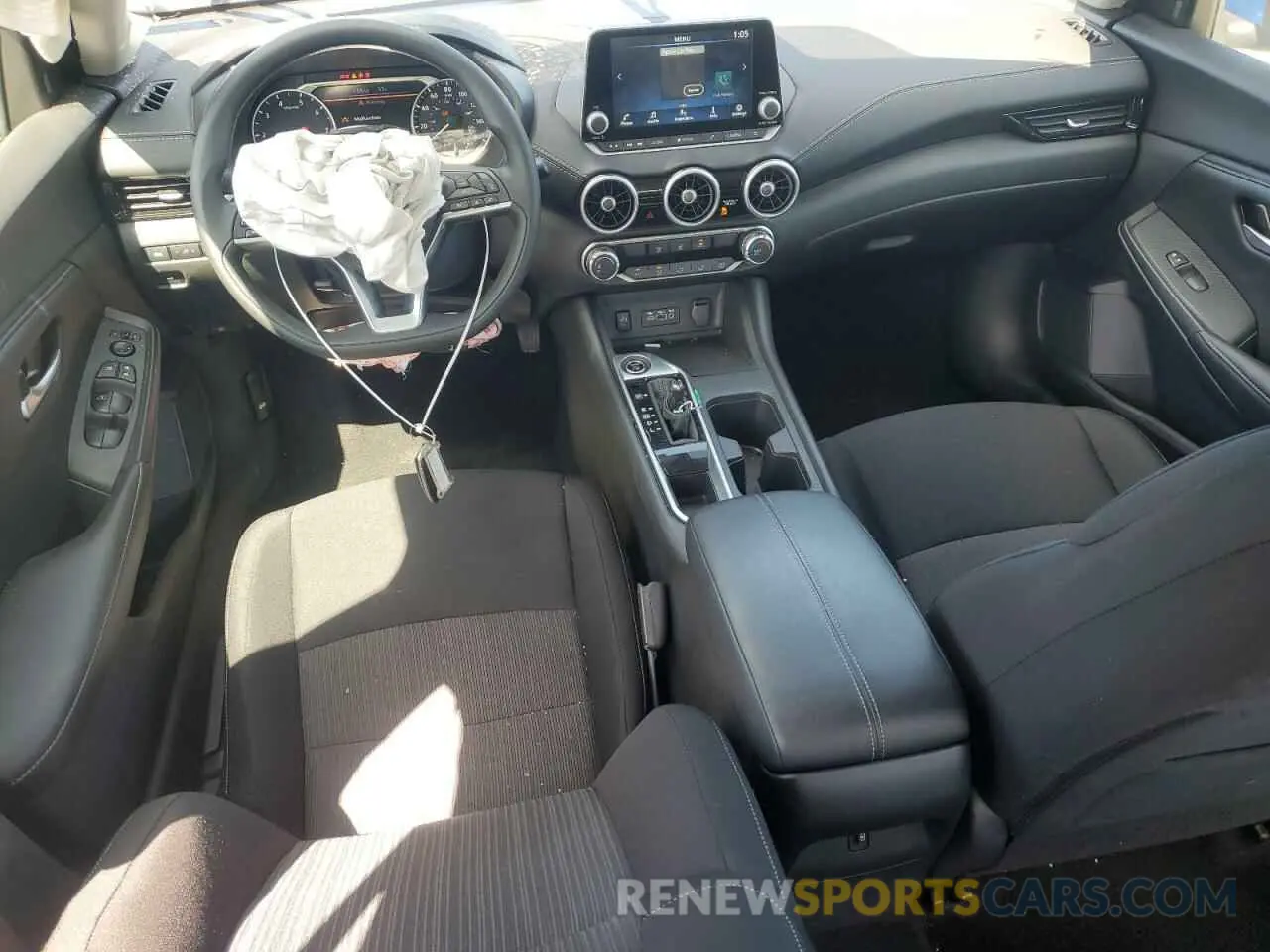 8 fotografías del automóvil dañado 3N1AB8CV6SY226690 NISSAN SENTRA 2025