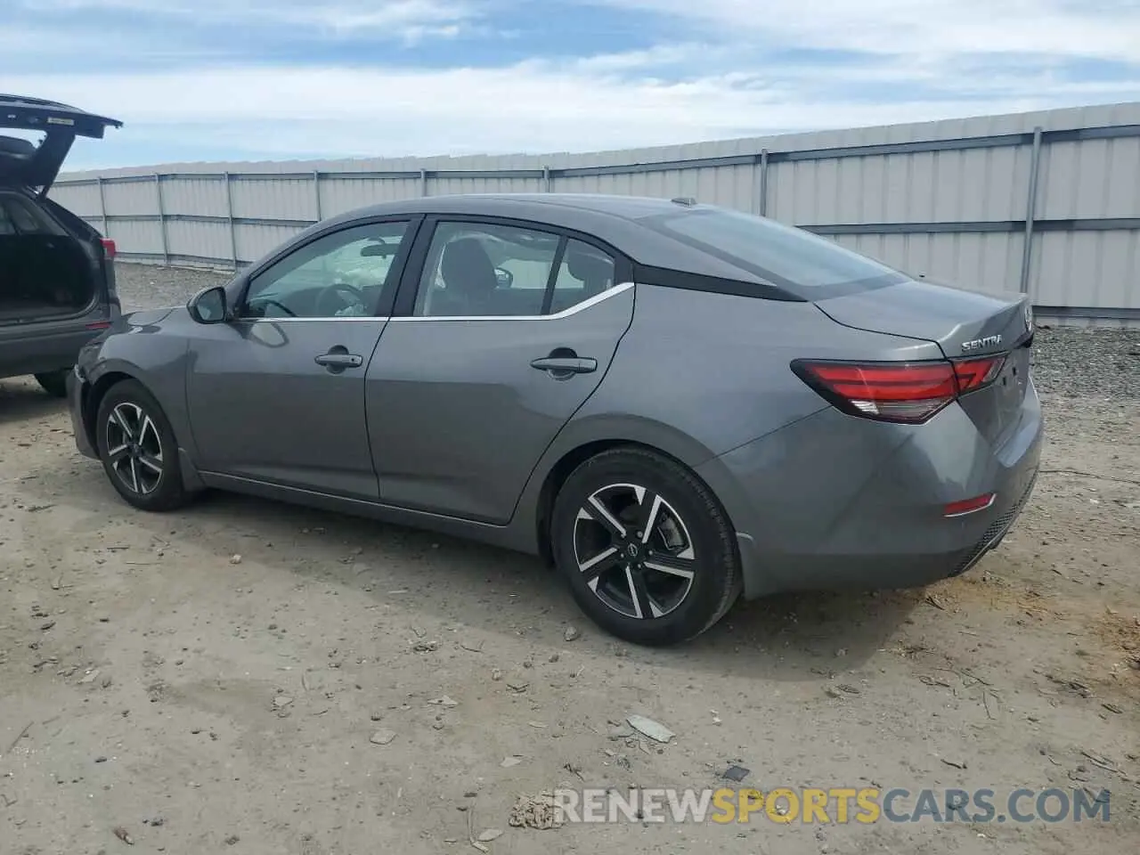 2 fotografías del automóvil dañado 3N1AB8CV6SY259138 NISSAN SENTRA 2025