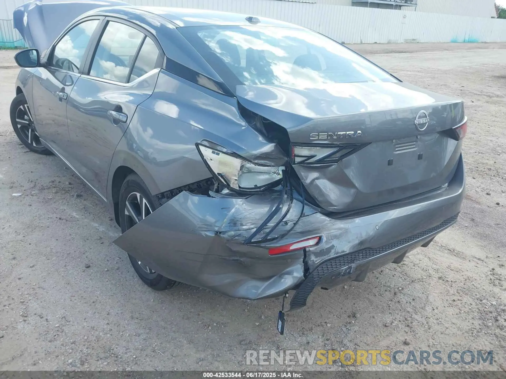 6 fotografías del automóvil dañado 3N1AB8CV6SY284346 NISSAN SENTRA 2025