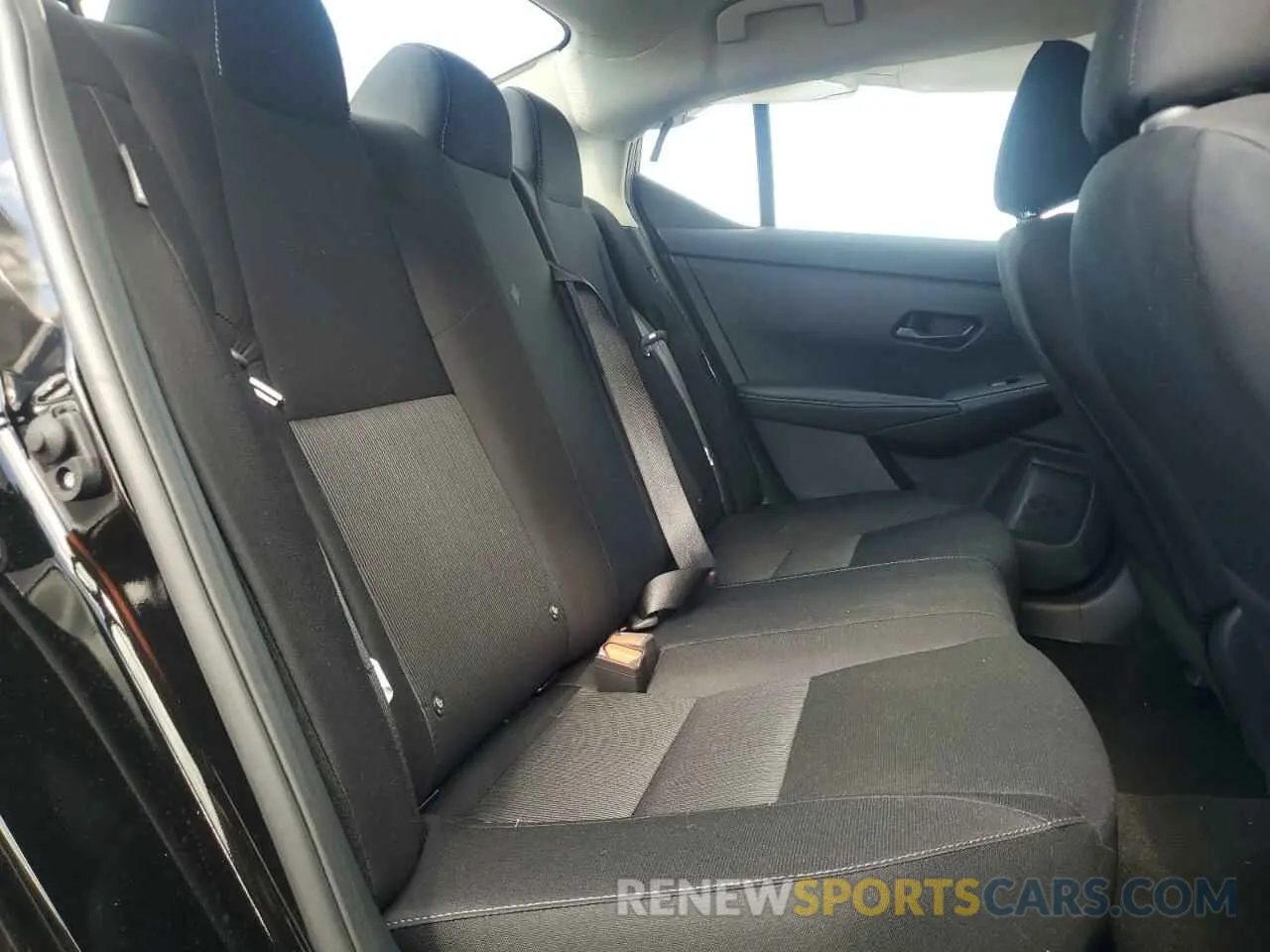 10 fotografías del automóvil dañado 3N1AB8CV6SY301534 NISSAN SENTRA 2025
