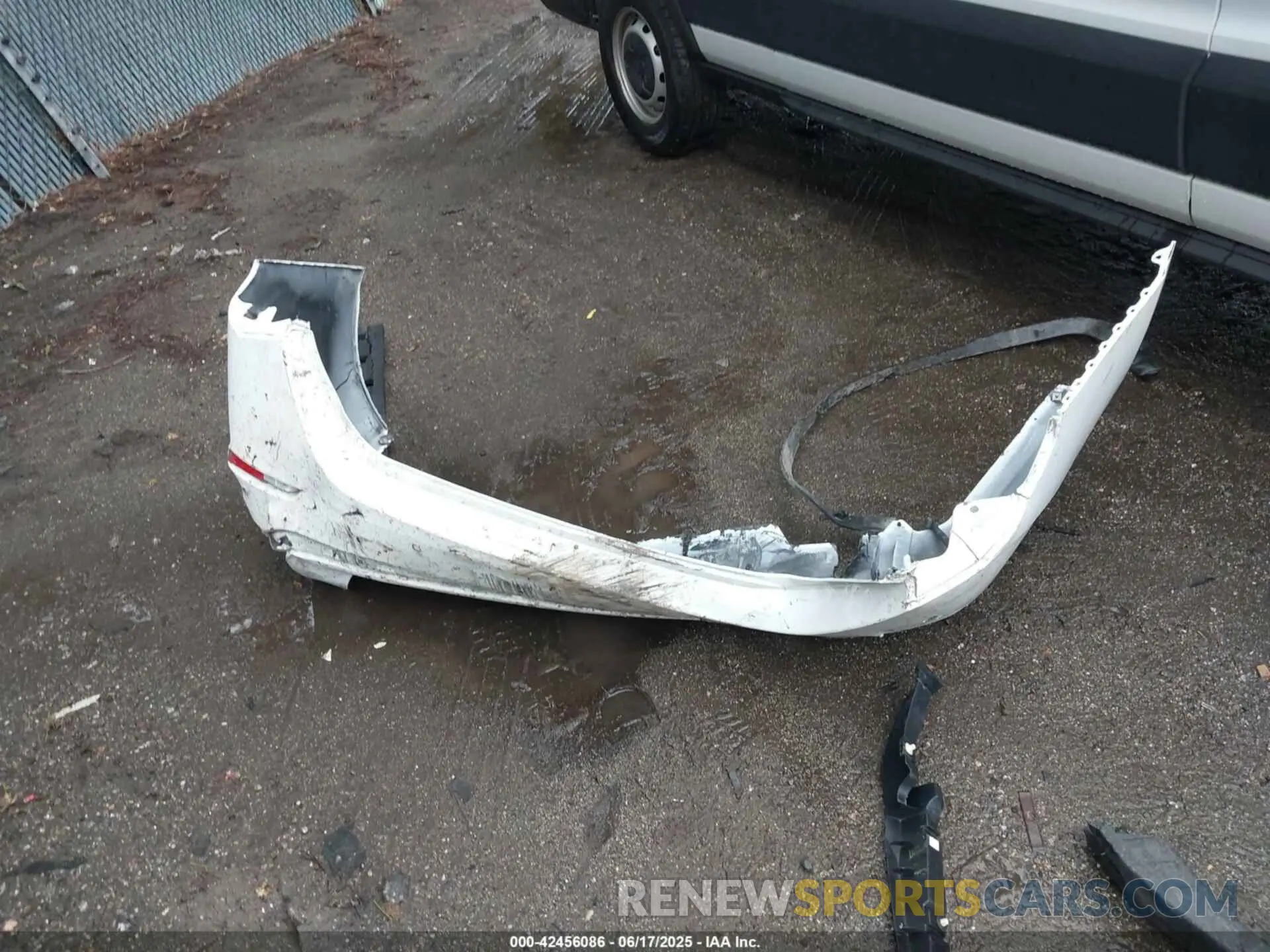 12 fotografías del automóvil dañado 3N1AB8CV7SY209607 NISSAN SENTRA 2025