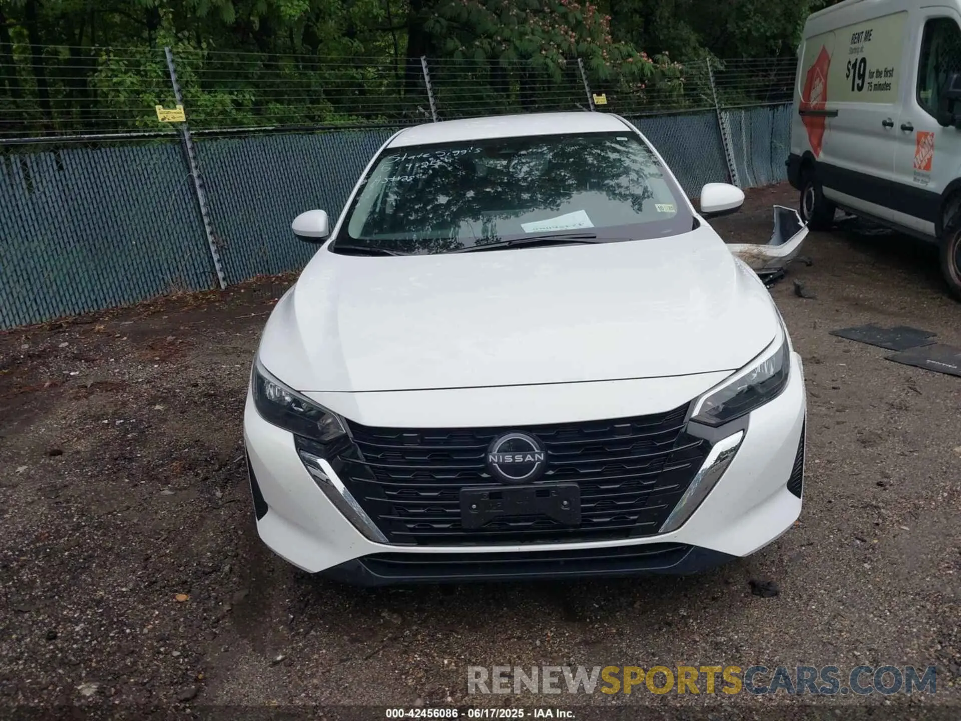 13 fotografías del automóvil dañado 3N1AB8CV7SY209607 NISSAN SENTRA 2025