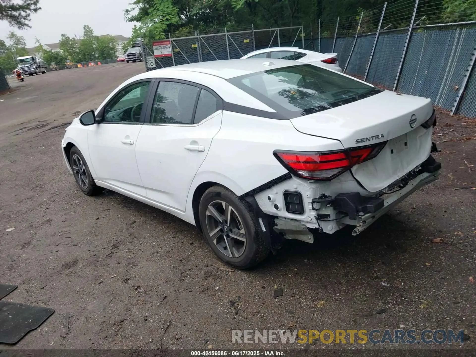 3 fotografías del automóvil dañado 3N1AB8CV7SY209607 NISSAN SENTRA 2025