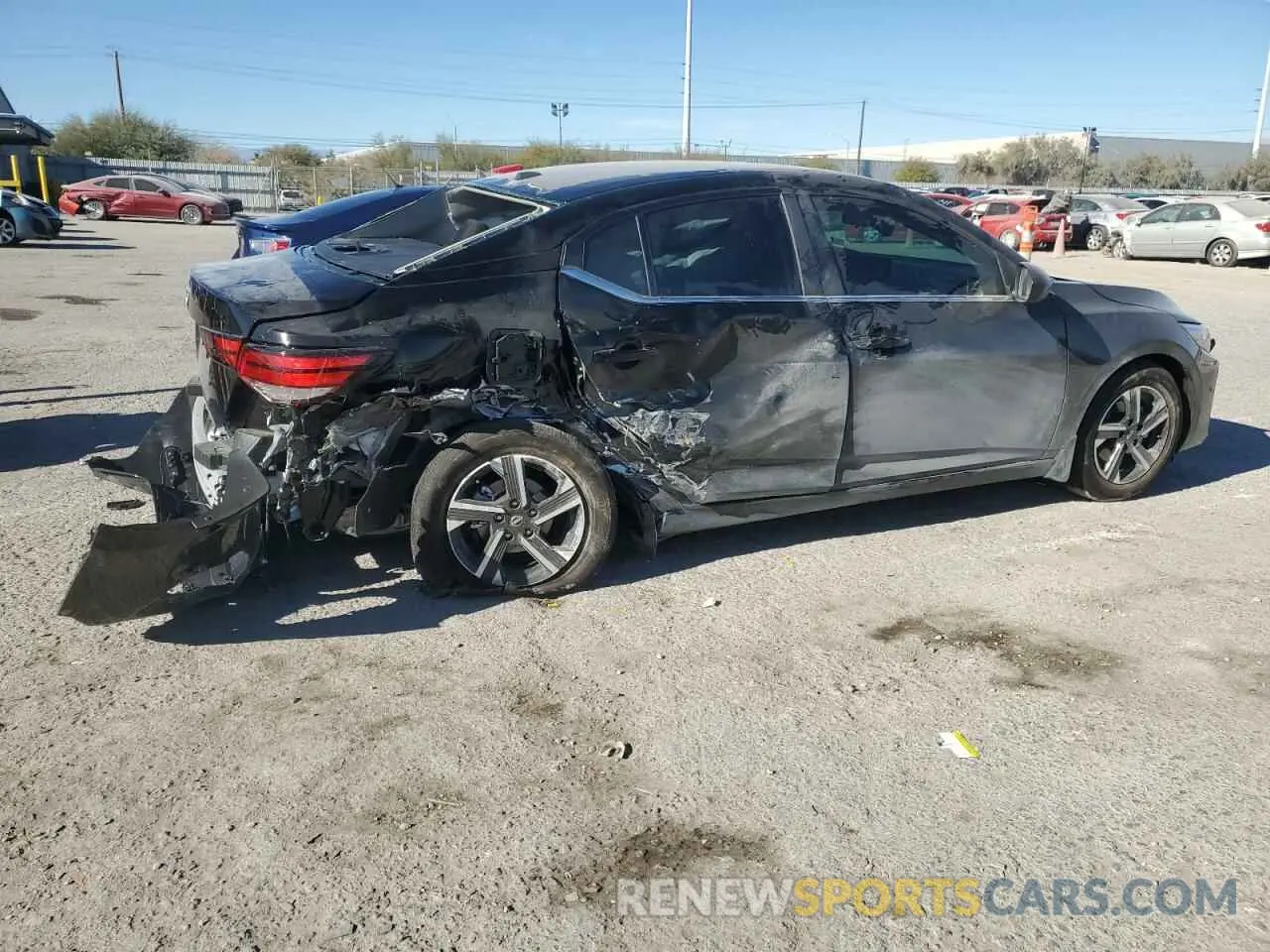 3 fotografías del automóvil dañado 3N1AB8CV7SY231235 NISSAN SENTRA 2025