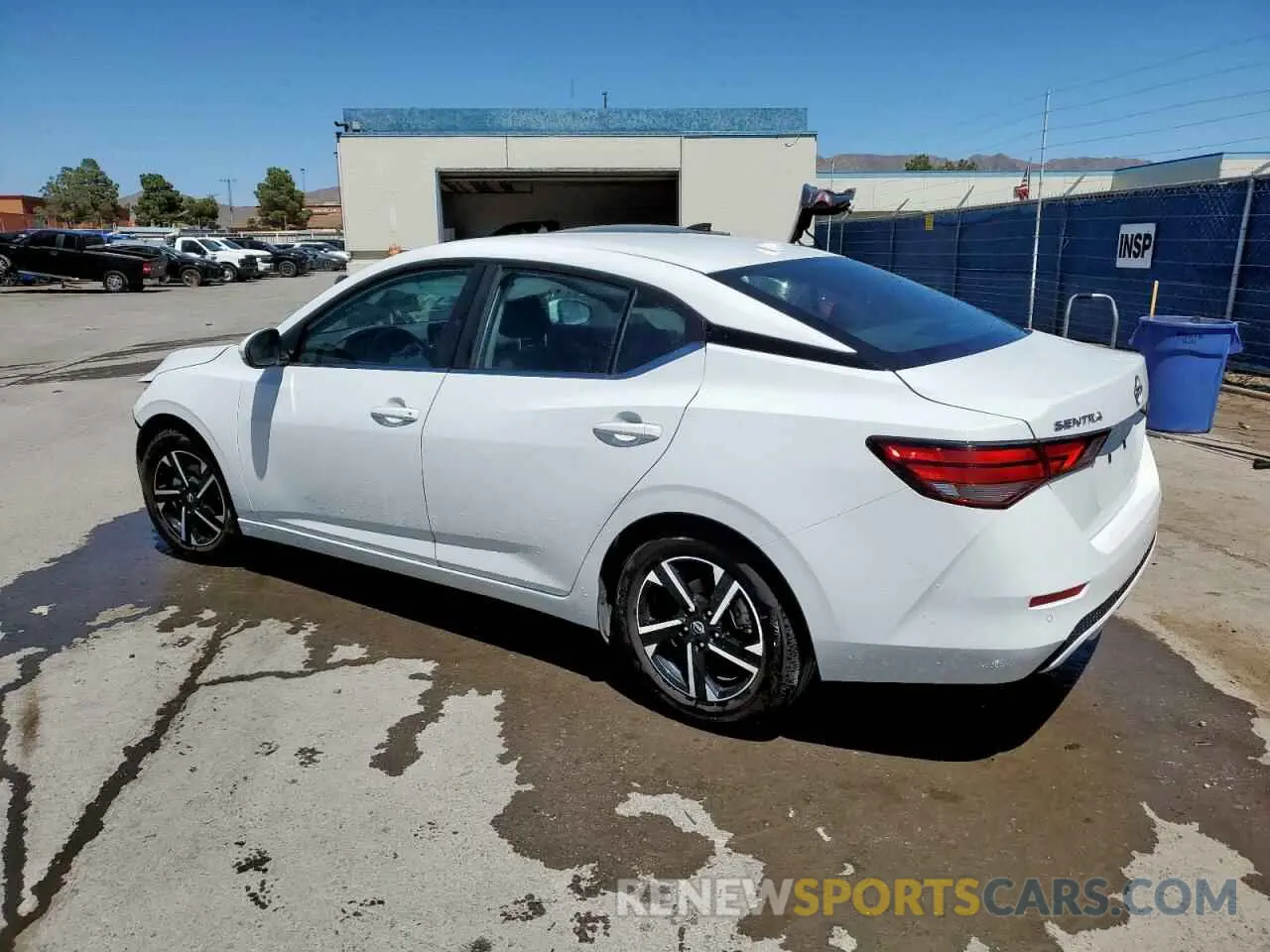 2 fotografías del automóvil dañado 3N1AB8CV8SY213990 NISSAN SENTRA 2025