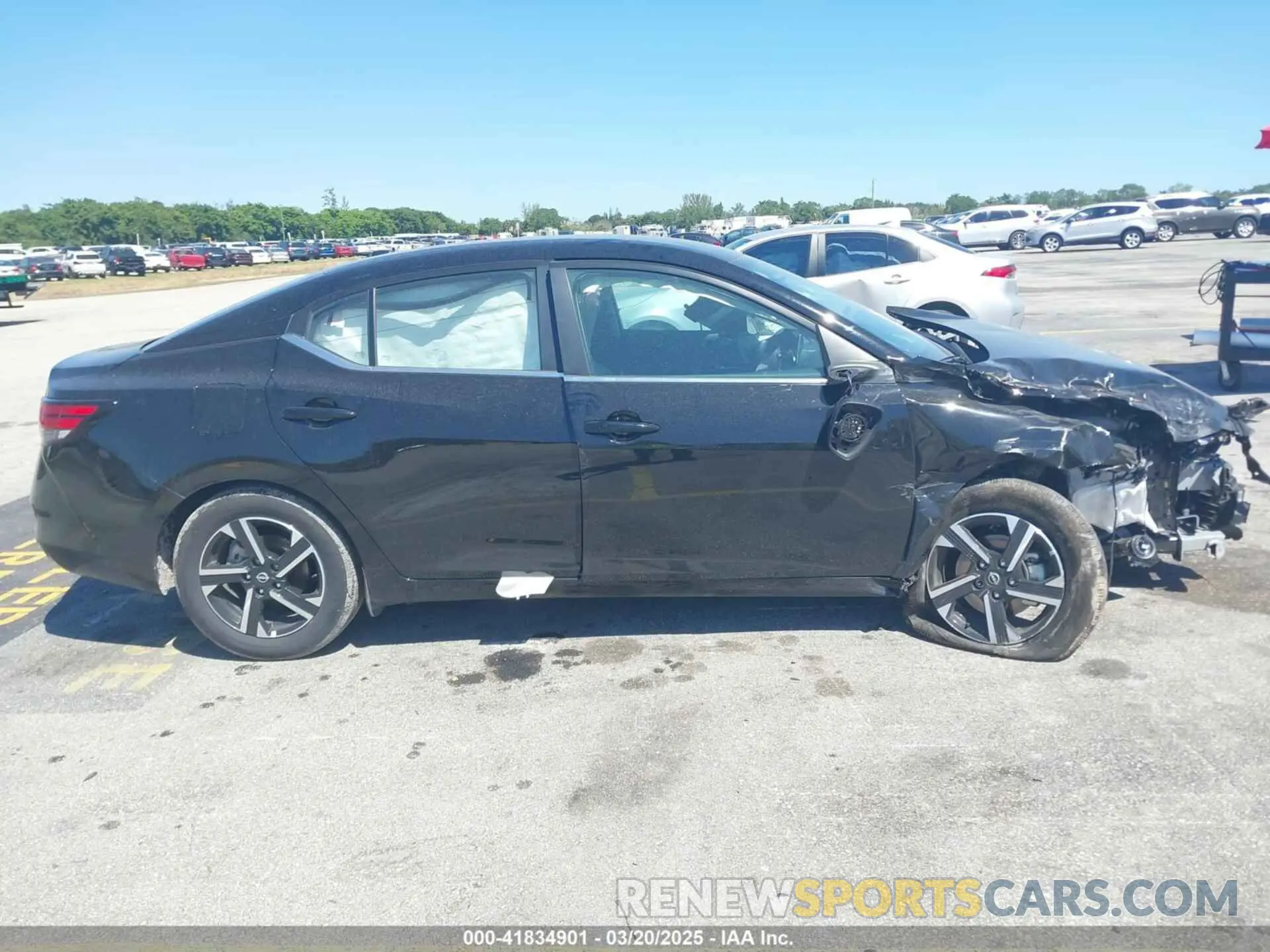 14 fotografías del automóvil dañado 3N1AB8CV8SY257696 NISSAN SENTRA 2025