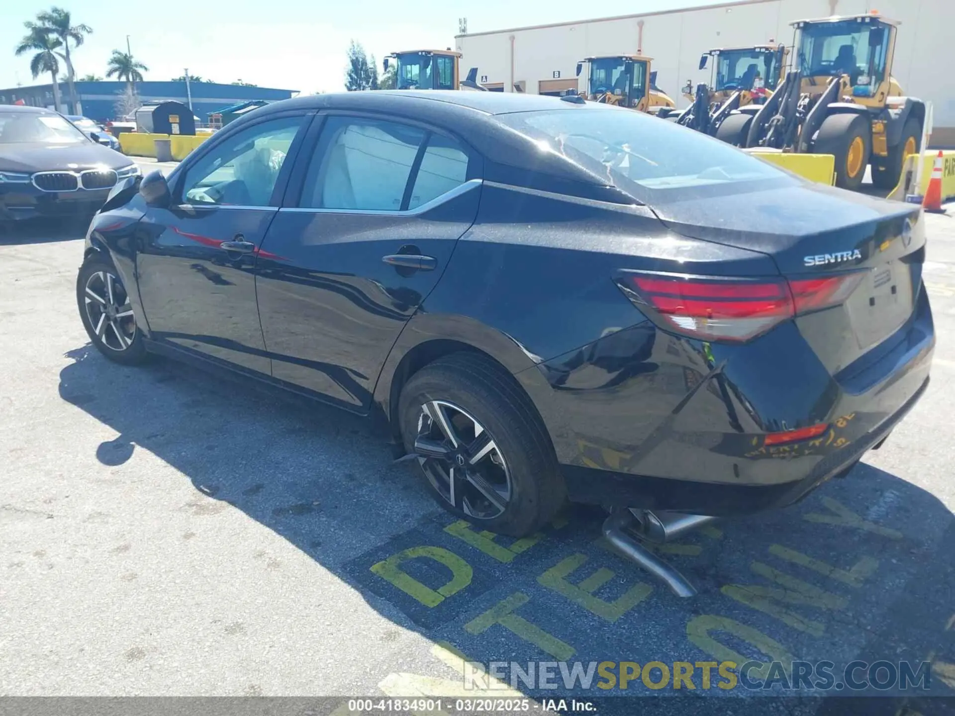3 fotografías del automóvil dañado 3N1AB8CV8SY257696 NISSAN SENTRA 2025