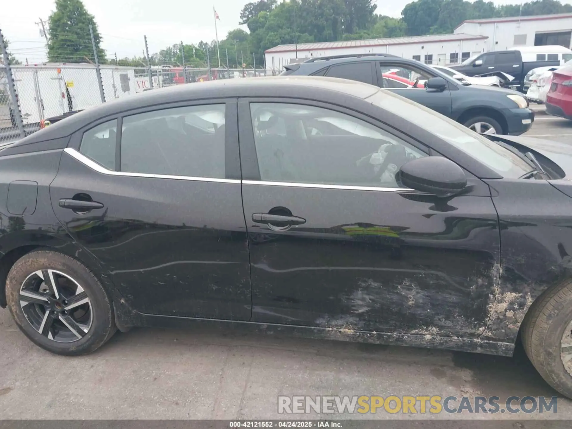 13 fotografías del automóvil dañado 3N1AB8CV8SY272361 NISSAN SENTRA 2025