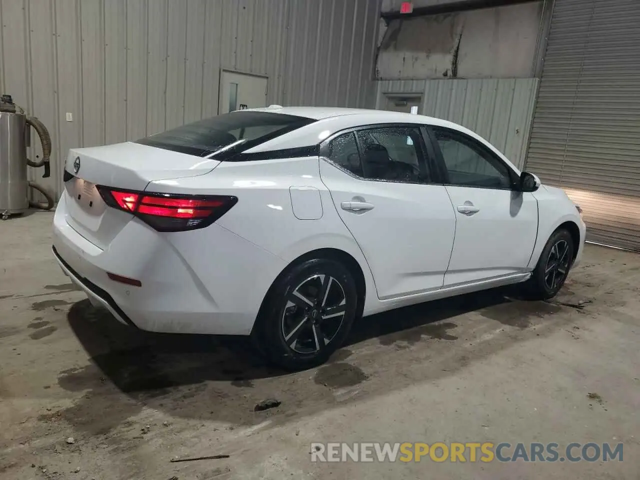3 fotografías del automóvil dañado 3N1AB8CV9SY283367 NISSAN SENTRA 2025