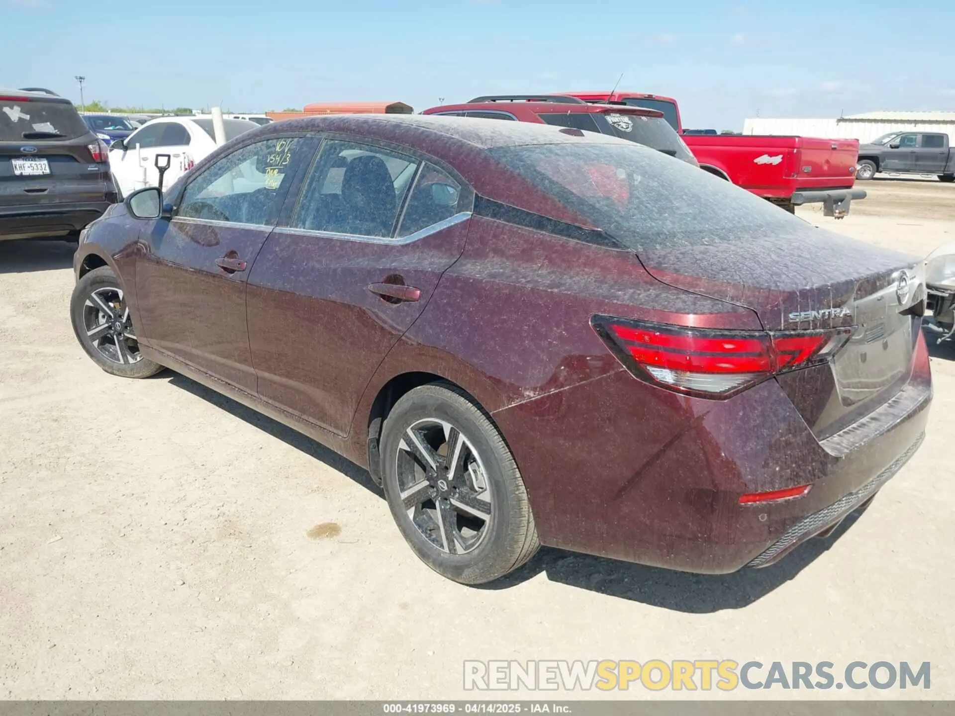 3 fotografías del automóvil dañado 3N1AB8CV9SY287421 NISSAN SENTRA 2025