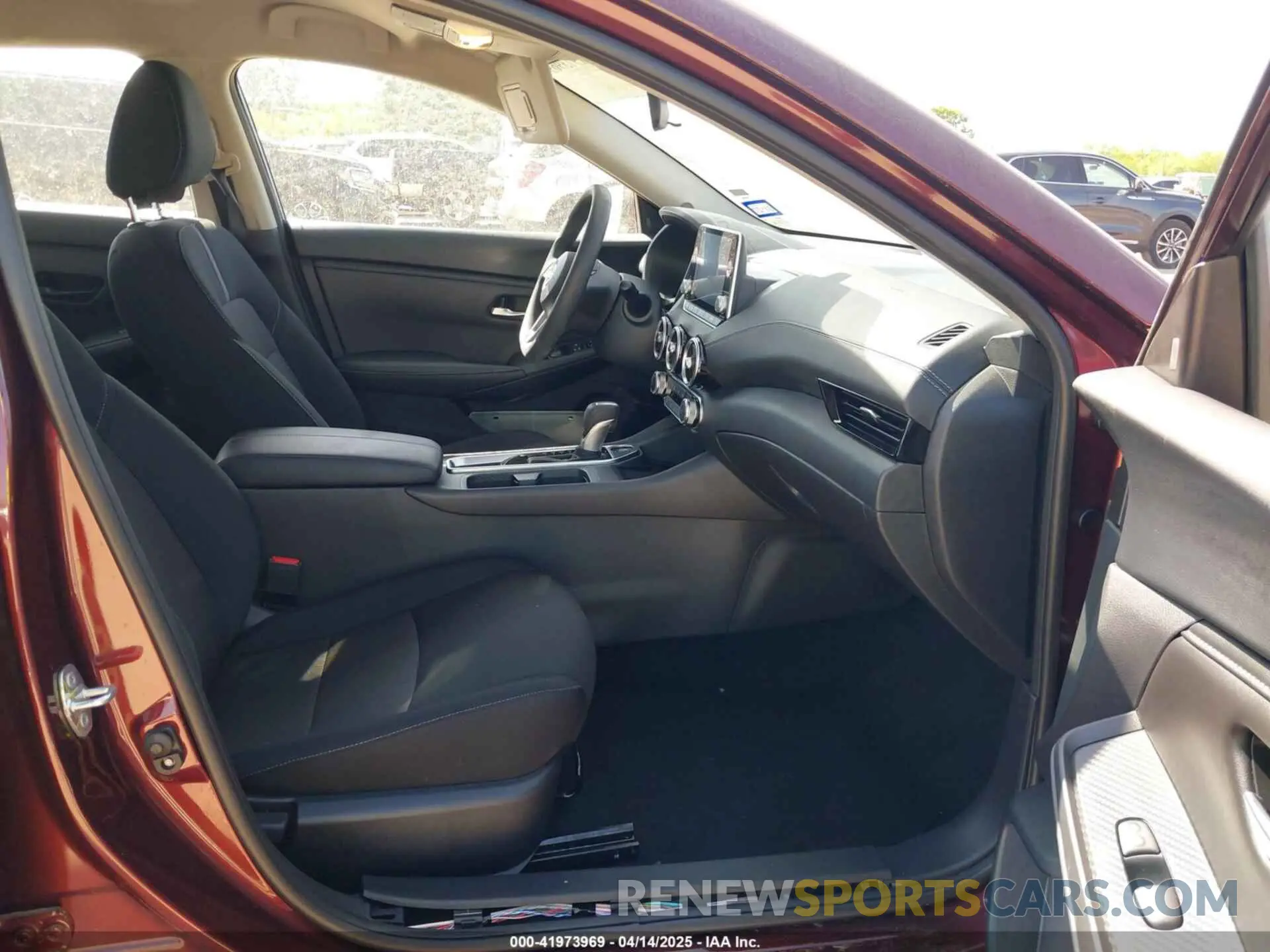 5 fotografías del automóvil dañado 3N1AB8CV9SY287421 NISSAN SENTRA 2025