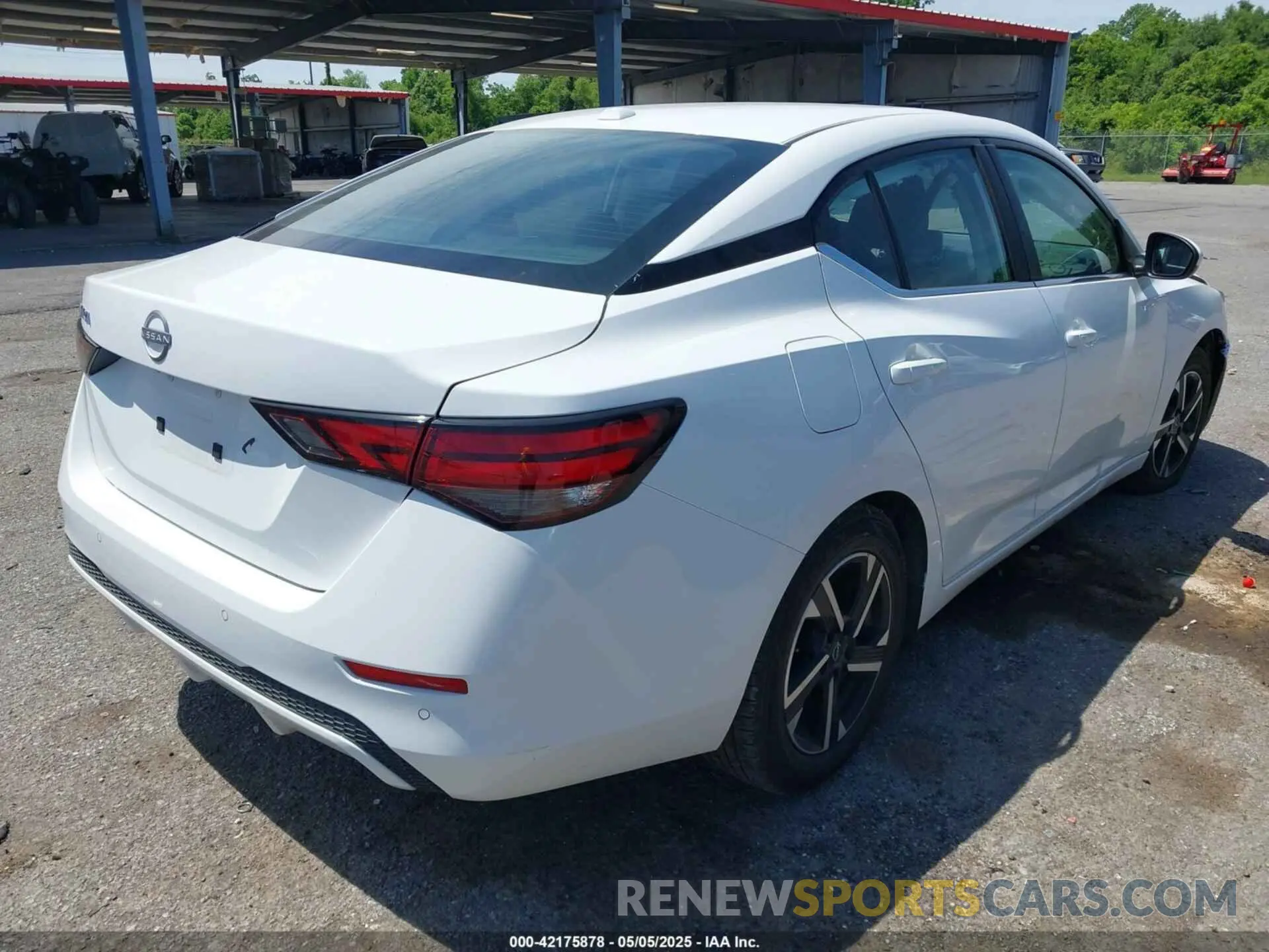 4 fotografías del automóvil dañado 3N1AB8CVXSY221413 NISSAN SENTRA 2025
