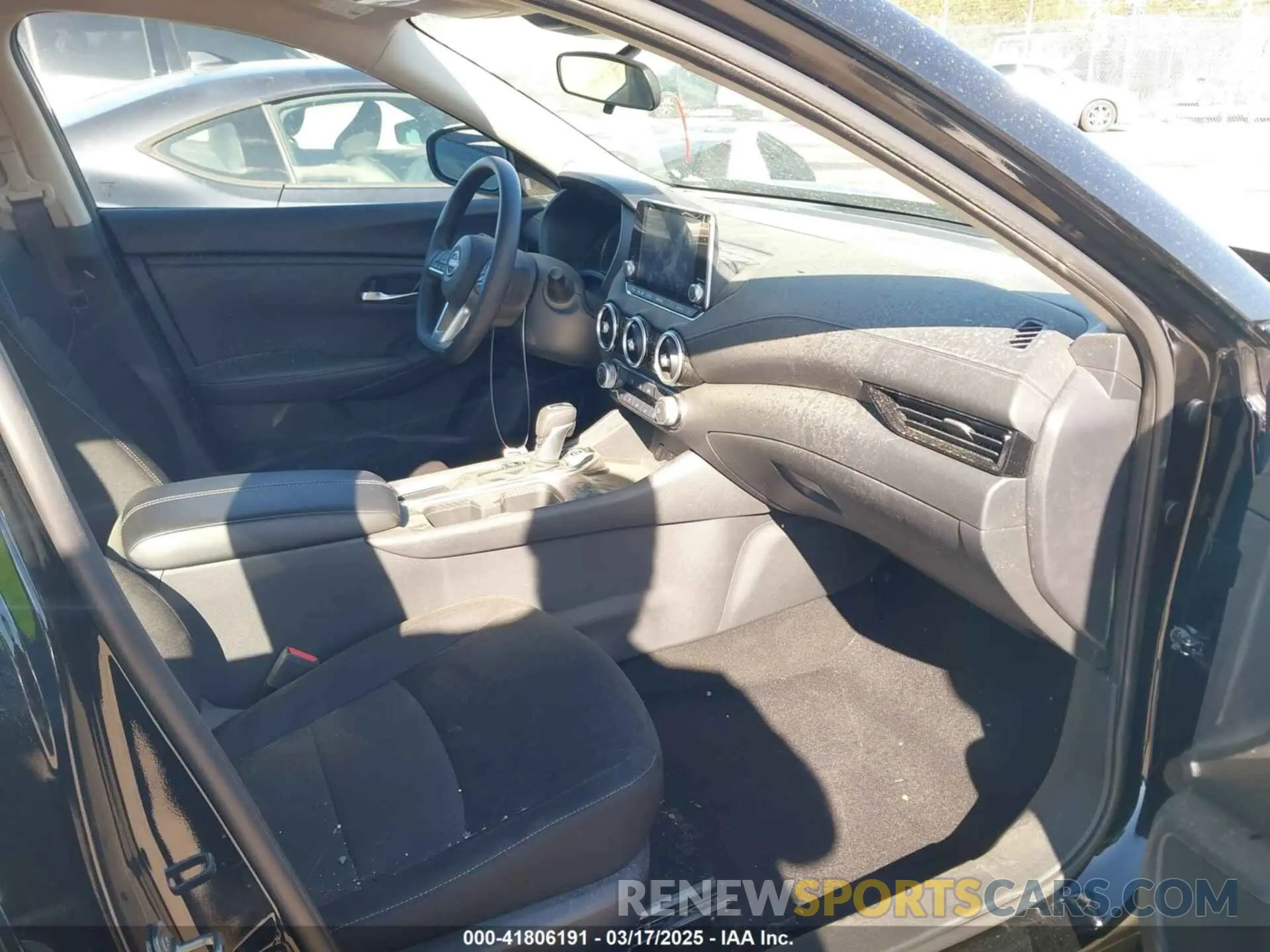 5 fotografías del automóvil dañado 3N1AB8CVXSY227521 NISSAN SENTRA 2025