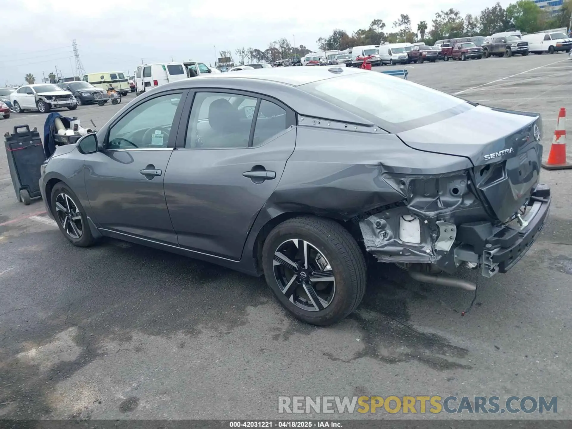 15 fotografías del automóvil dañado 3N1AB8CVXSY227647 NISSAN SENTRA 2025