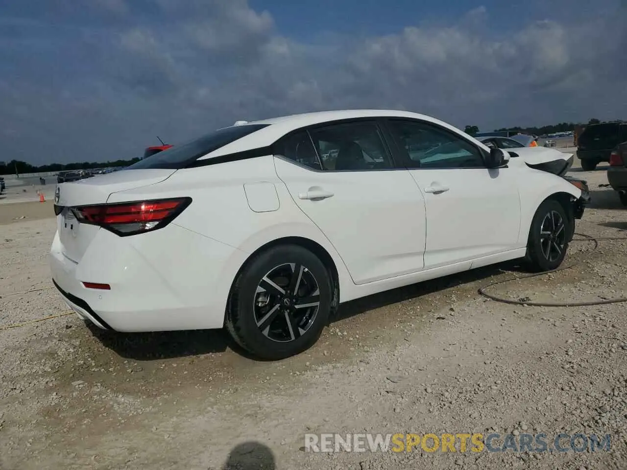 3 fotografías del automóvil dañado 3N1AB8CVXSY251558 NISSAN SENTRA 2025