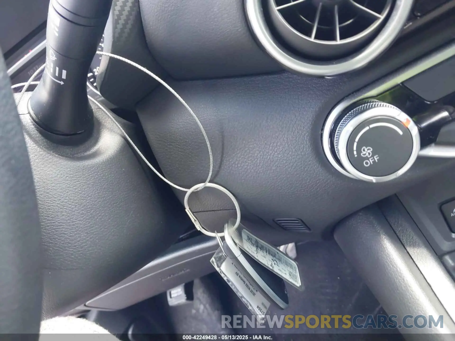 11 fotografías del automóvil dañado 3N1AB8CVXSY259109 NISSAN SENTRA 2025