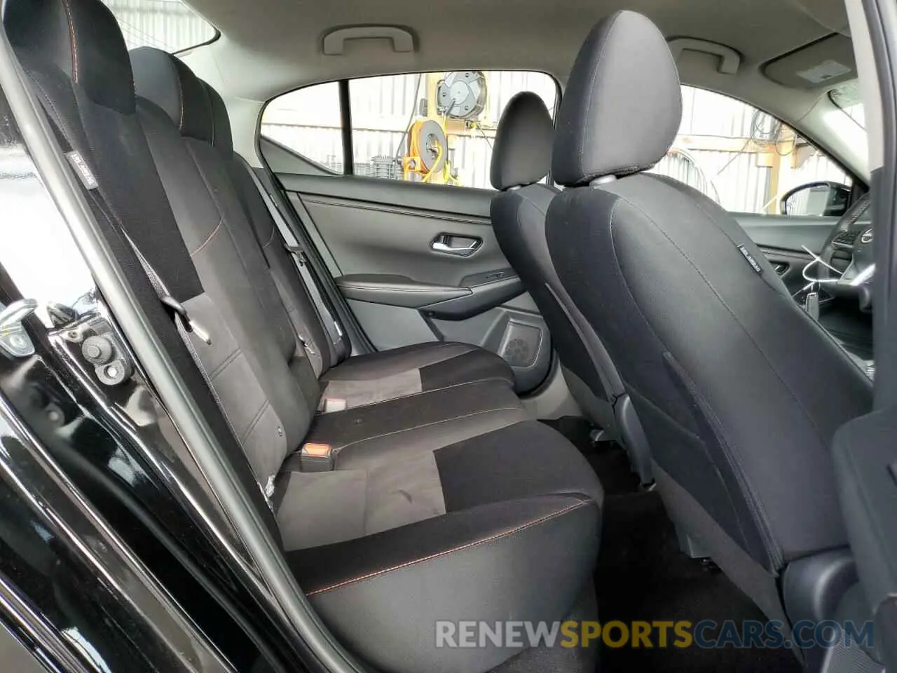 10 fotografías del automóvil dañado 3N1AB8DV0SY292361 NISSAN SENTRA 2025