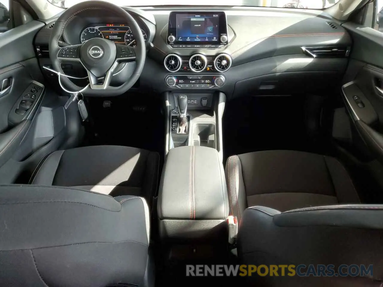 8 fotografías del automóvil dañado 3N1AB8DV0SY292361 NISSAN SENTRA 2025