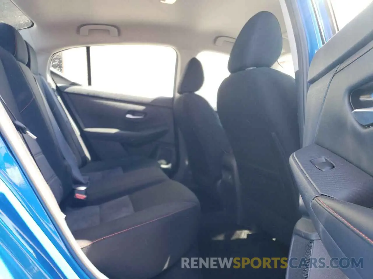 10 fotografías del automóvil dañado 3N1AB8DV0SY308977 NISSAN SENTRA 2025