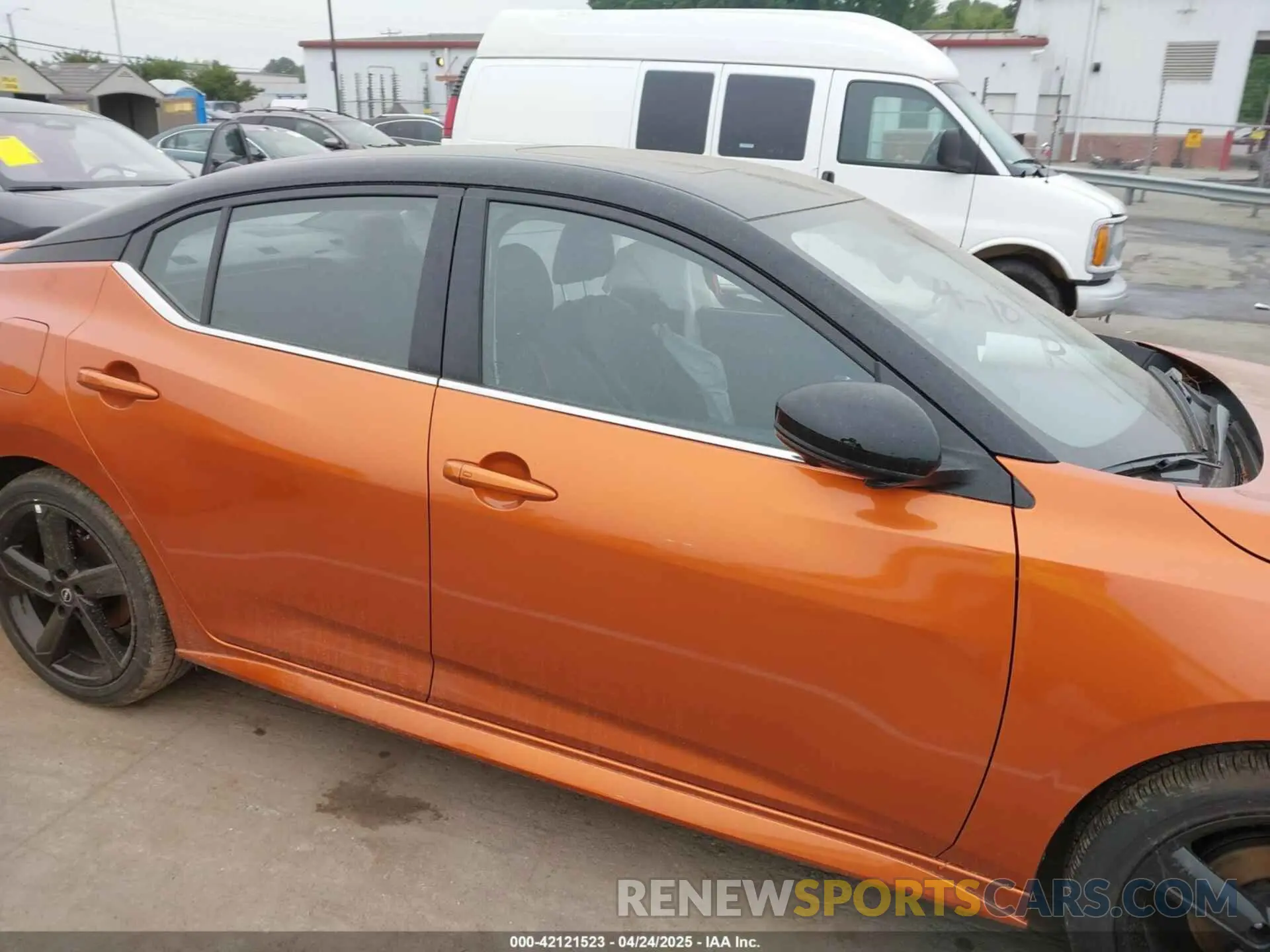 14 fotografías del automóvil dañado 3N1AB8DV1SY278758 NISSAN SENTRA 2025