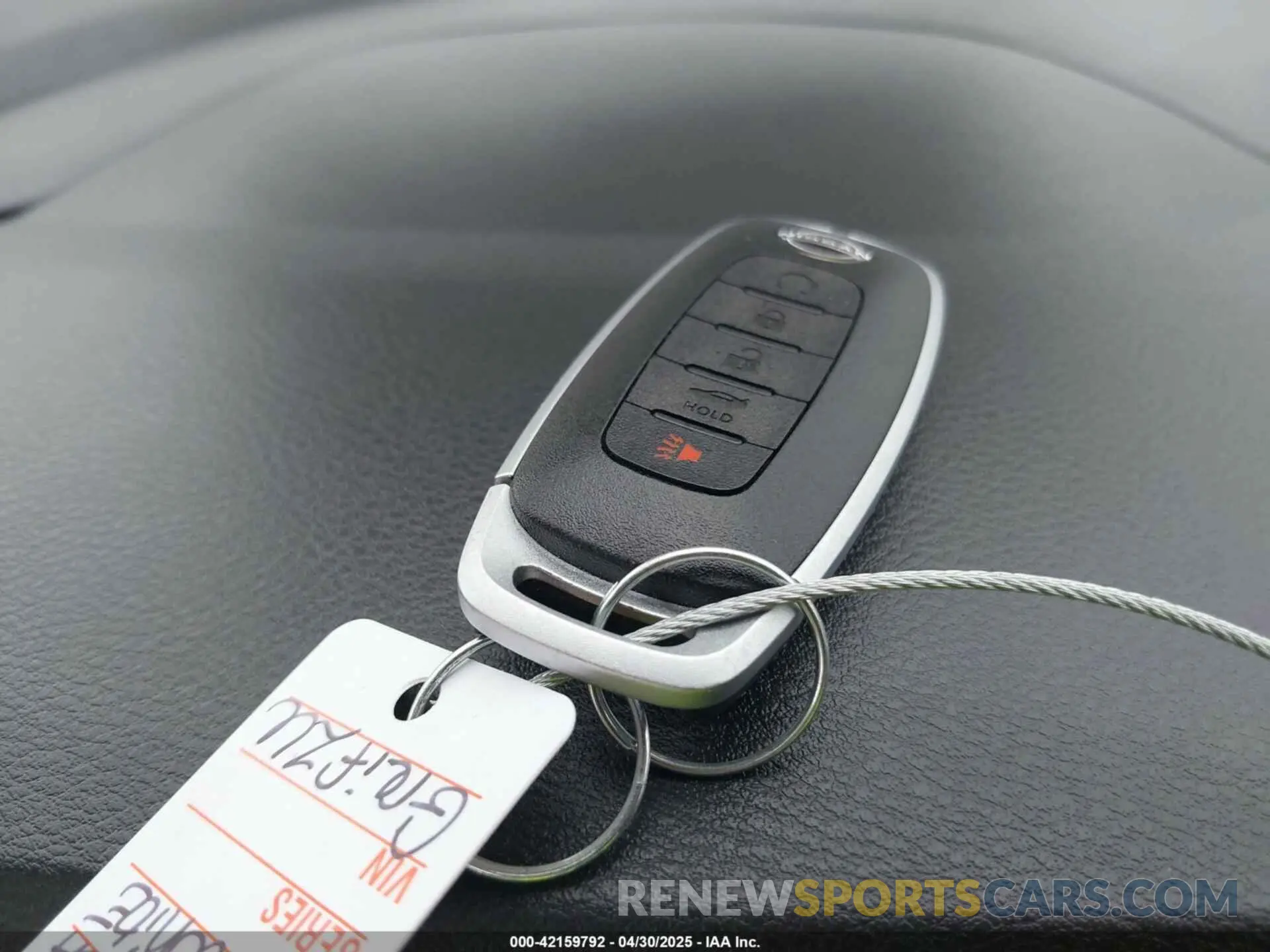 11 fotografías del automóvil dañado 3N1AB8DV4SY220322 NISSAN SENTRA 2025