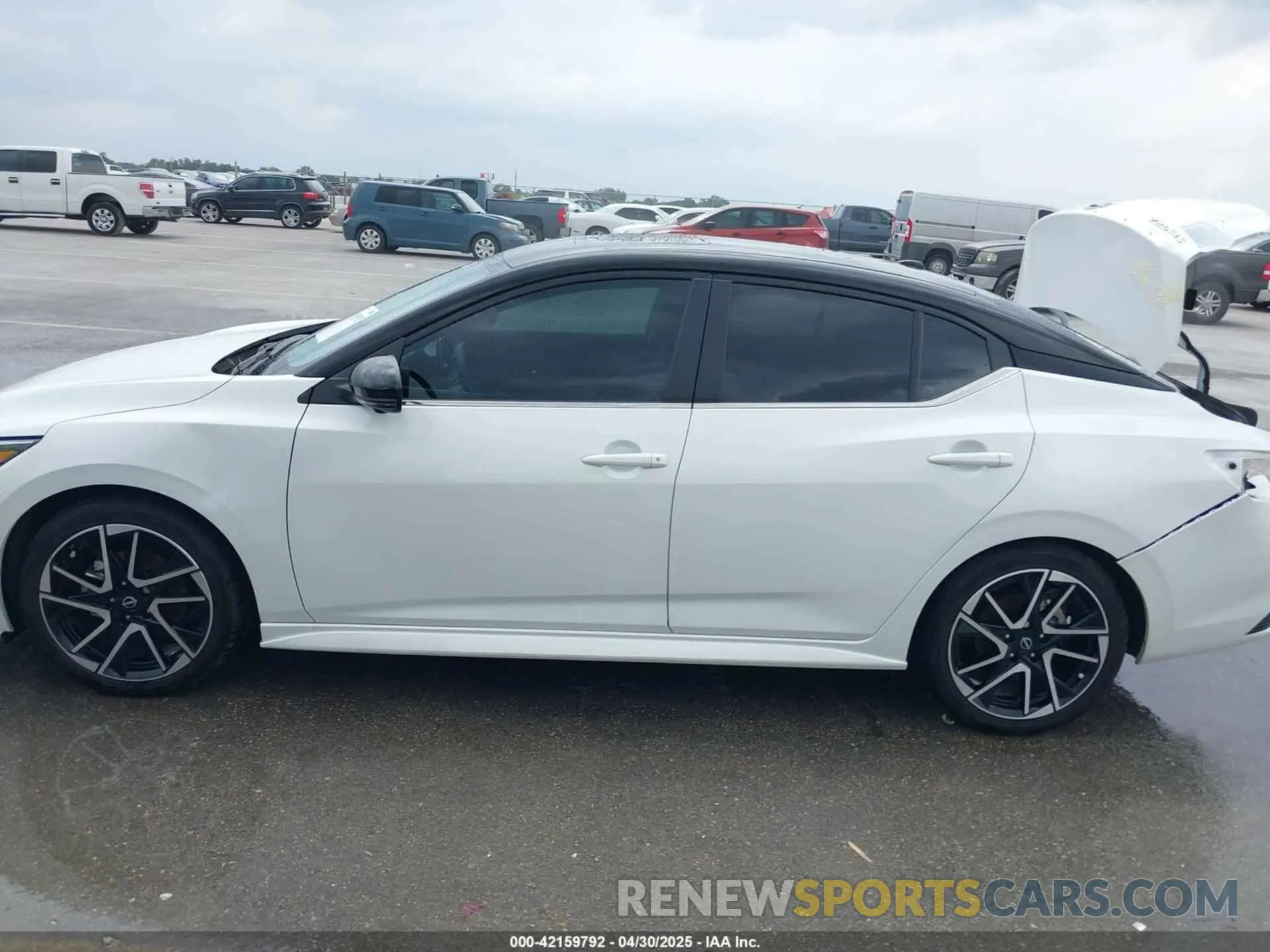 15 fotografías del automóvil dañado 3N1AB8DV4SY220322 NISSAN SENTRA 2025