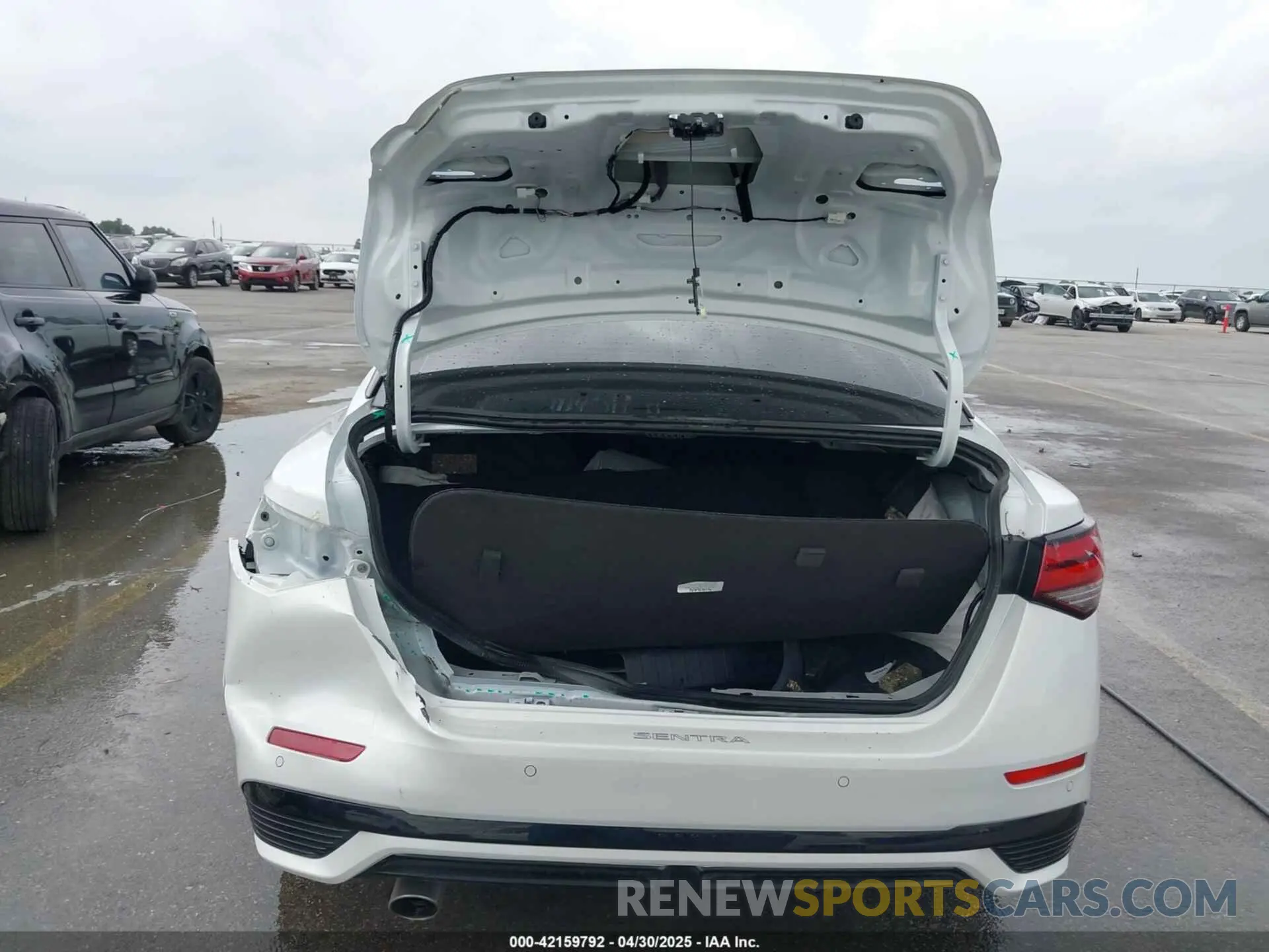 6 fotografías del automóvil dañado 3N1AB8DV4SY220322 NISSAN SENTRA 2025