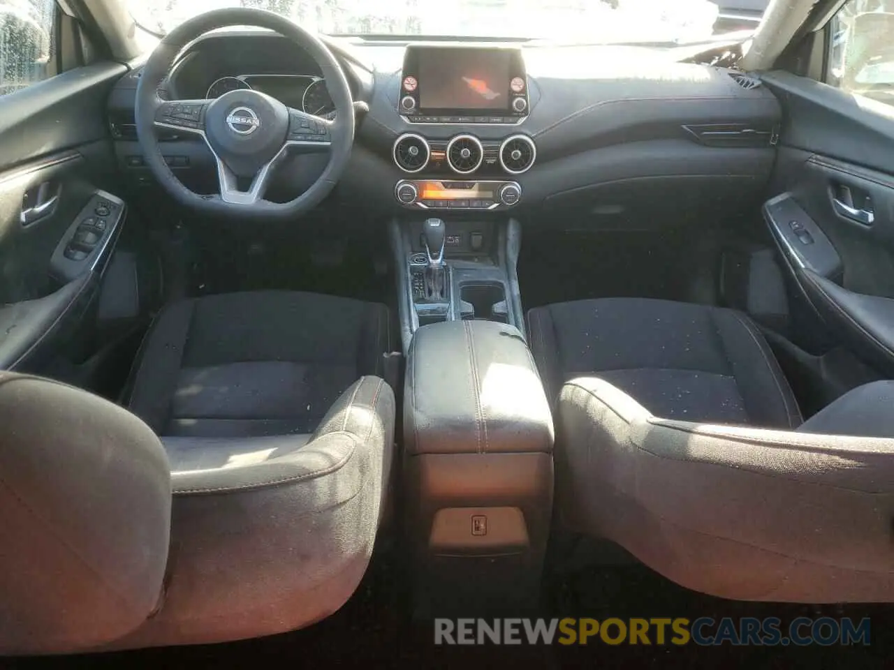 8 fotografías del automóvil dañado 3N1AB8DV4SY280083 NISSAN SENTRA 2025