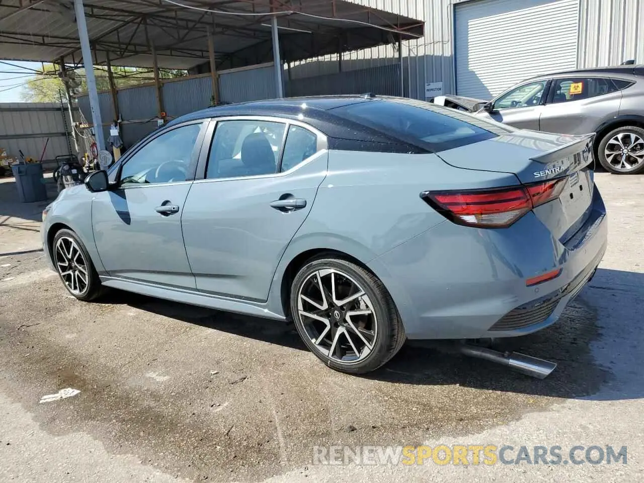 2 fotografías del automóvil dañado 3N1AB8DV4SY284313 NISSAN SENTRA 2025
