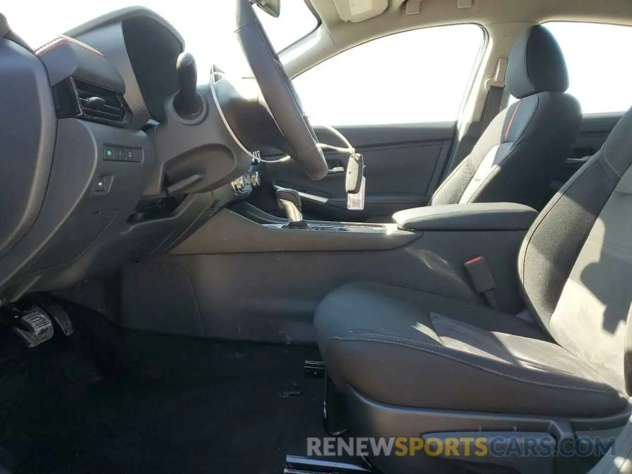 7 fotografías del automóvil dañado 3N1AB8DV7SY279171 NISSAN SENTRA 2025