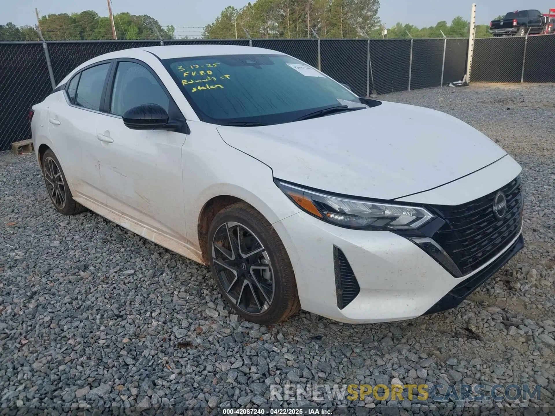 1 fotografías del automóvil dañado 3N1AB8DV7SY297847 NISSAN SENTRA 2025