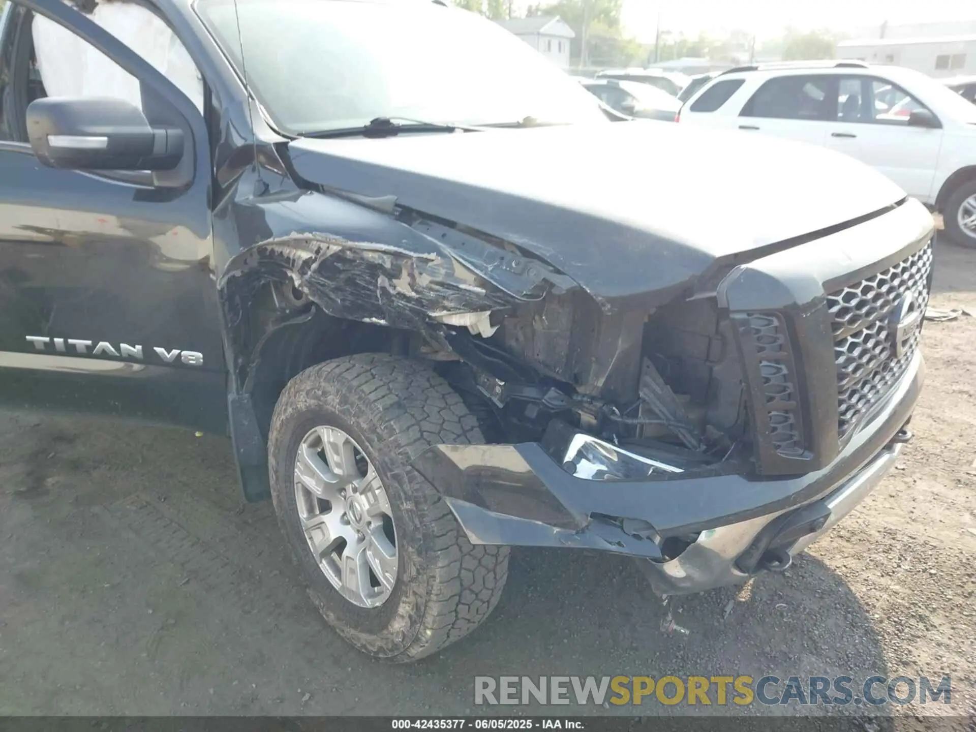 6 fotografías del automóvil dañado 1N6AA1C55KN522432 NISSAN TITAN 2019
