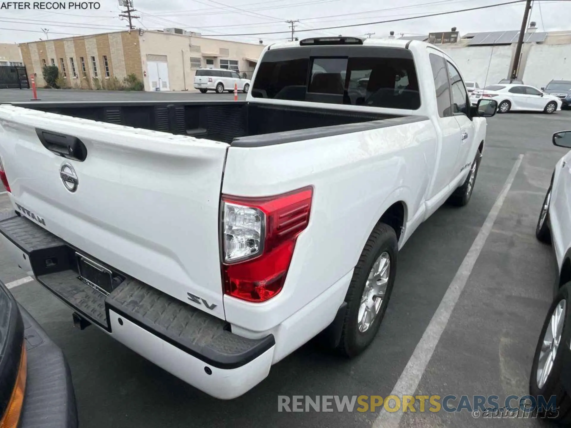 14 fotografías del automóvil dañado 1N6AA1C62KN517911 NISSAN TITAN 2019