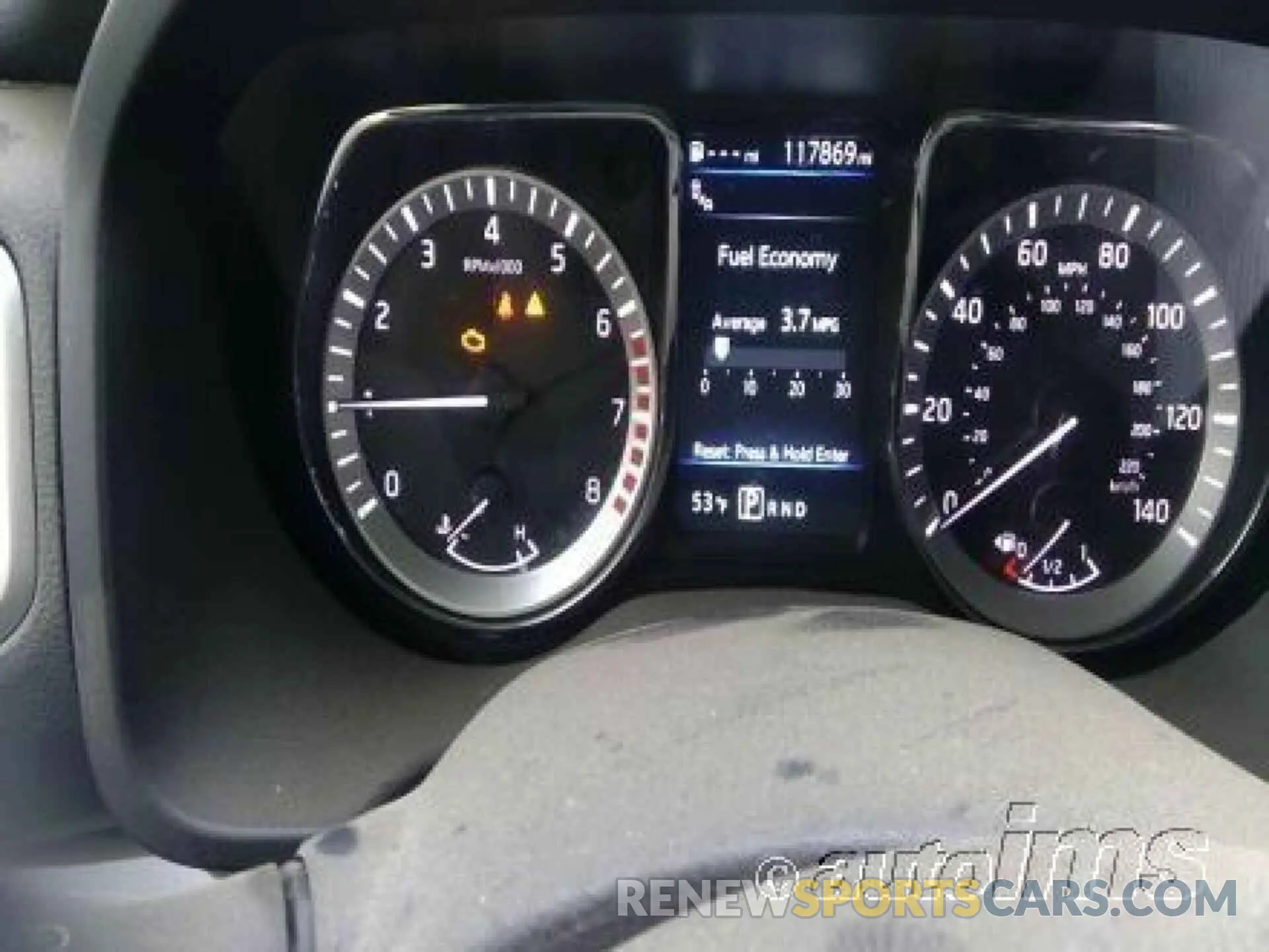5 fotografías del automóvil dañado 1N6AA1C62KN517911 NISSAN TITAN 2019