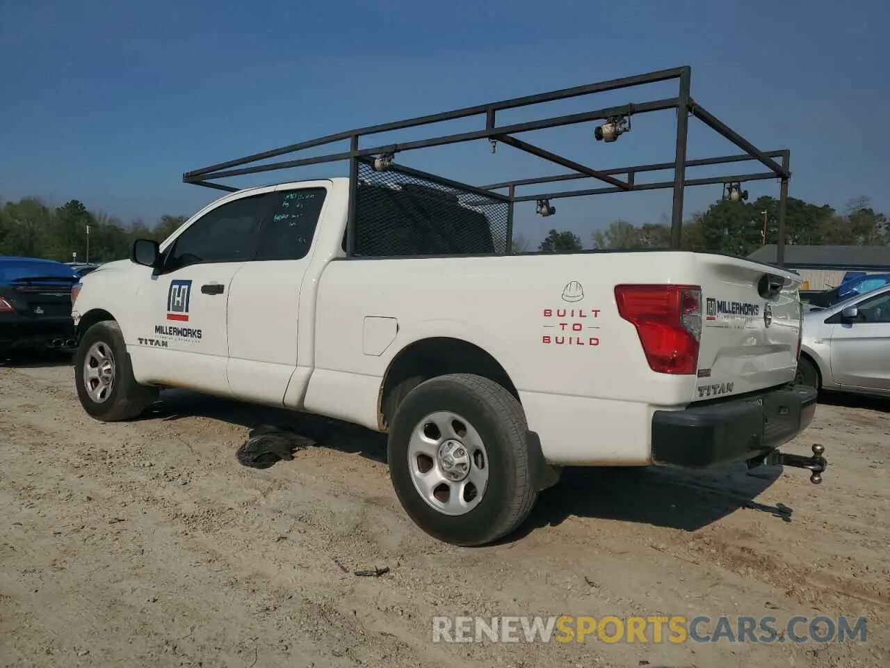 2 fotografías del automóvil dañado 1N6AA1CK0KN519394 NISSAN TITAN 2019